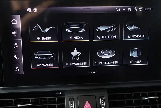 Audi Q5 view 15