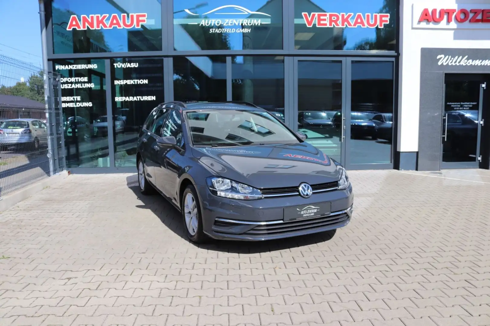 Volkswagen Golf VII Variant BMT Business Navi SHZ ACC Klima Grau - 1