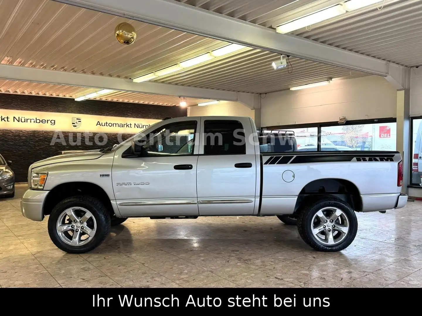 Dodge RAM Ram 5,7 Hemi V8 Sport LPG/Gas 4X4 Top Zustand Silber - 2