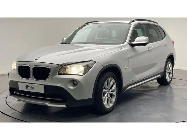 BMW X1 SDrive 18 d E84 Luxe / Siege Cuir  / CarPlay