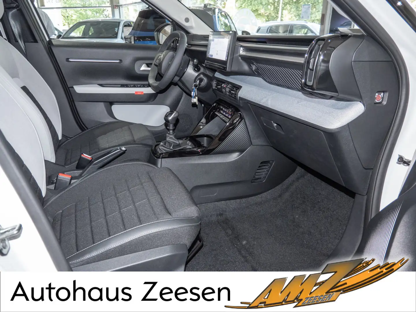 Citroen C3 Turbo 100 MAX LED SHZ NAVI HUD KAMERA PDC Weiß - 2