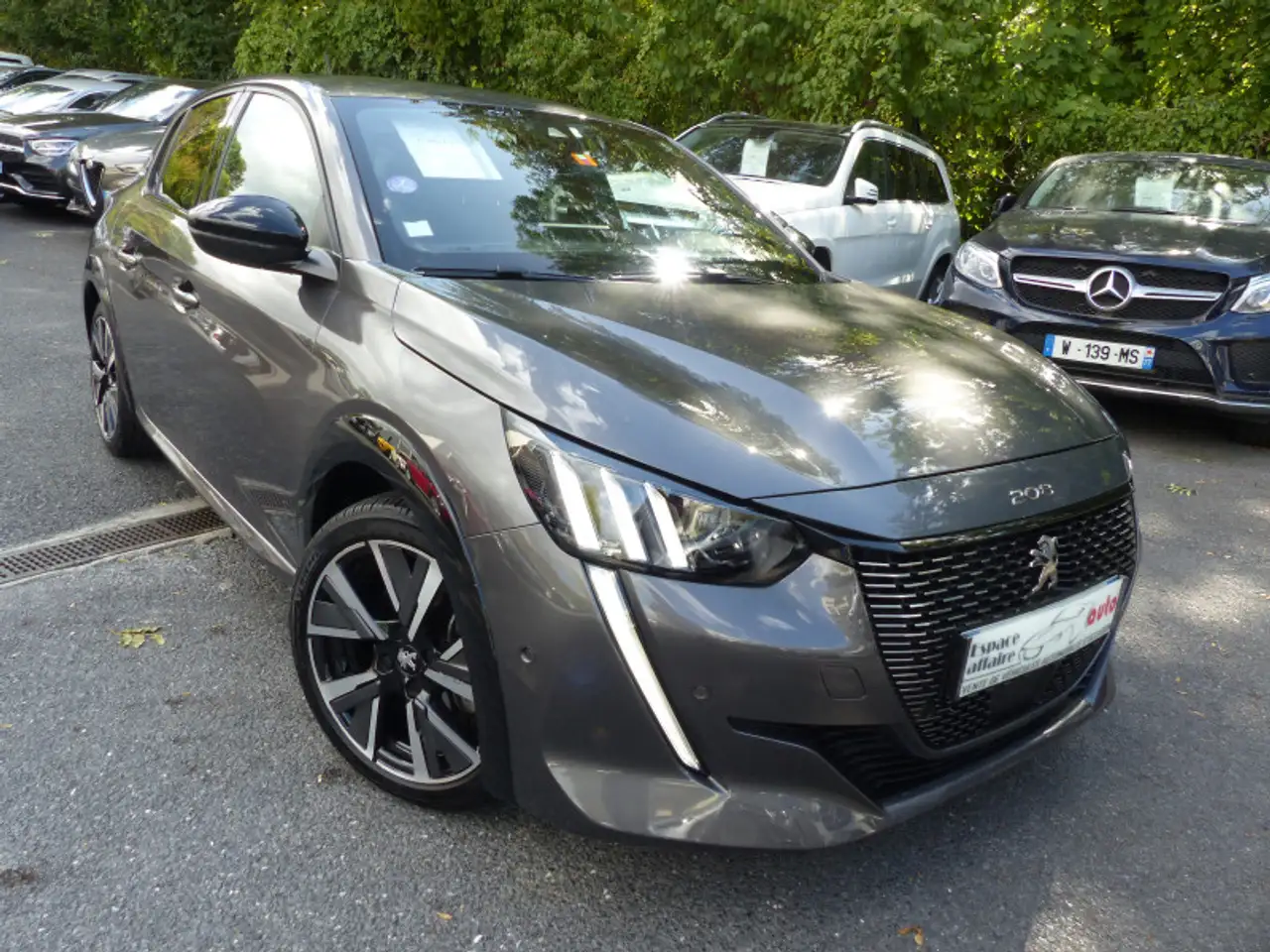 Peugeot 208 208 — photo 3