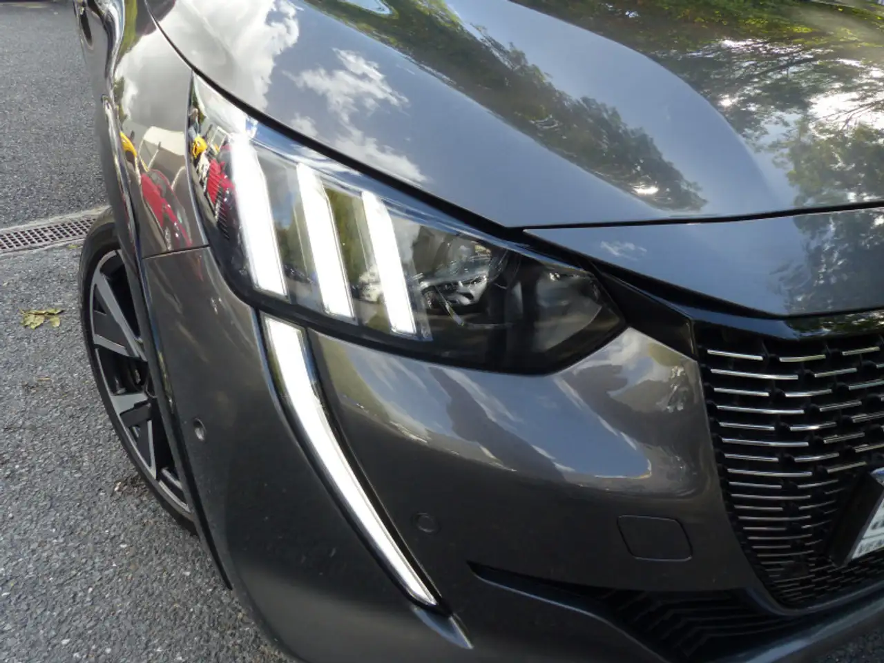Peugeot 208 208 — photo 7