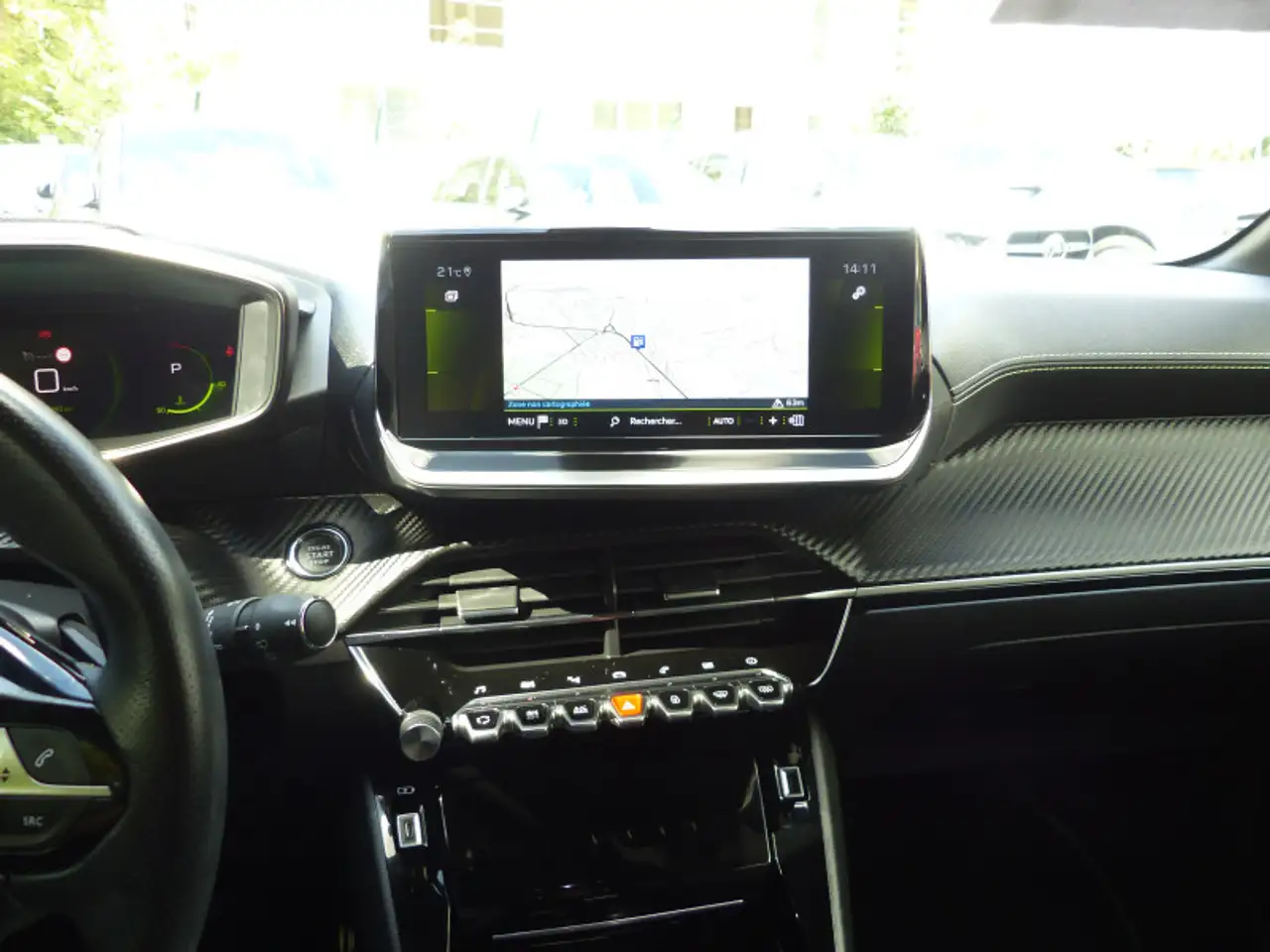 Peugeot 208 208 — photo 15