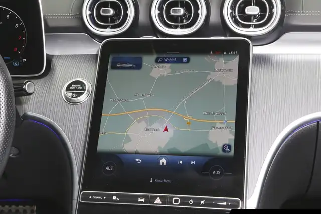 Mercedes-Benz C-Class view 12