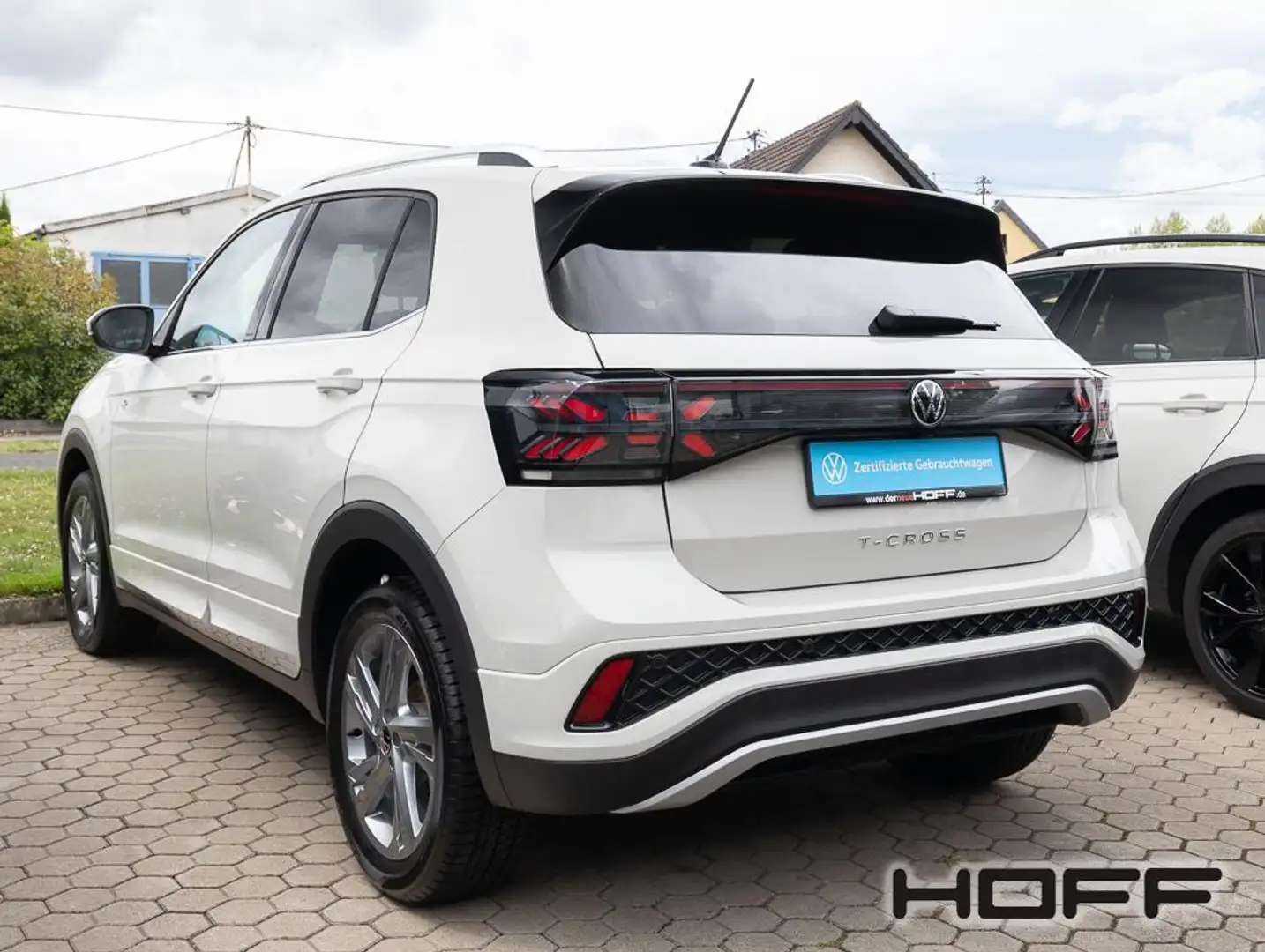 Volkswagen T-Cross 1.0 TSI R-Line Navi AHK Bluetooth Kamera Grau - 2