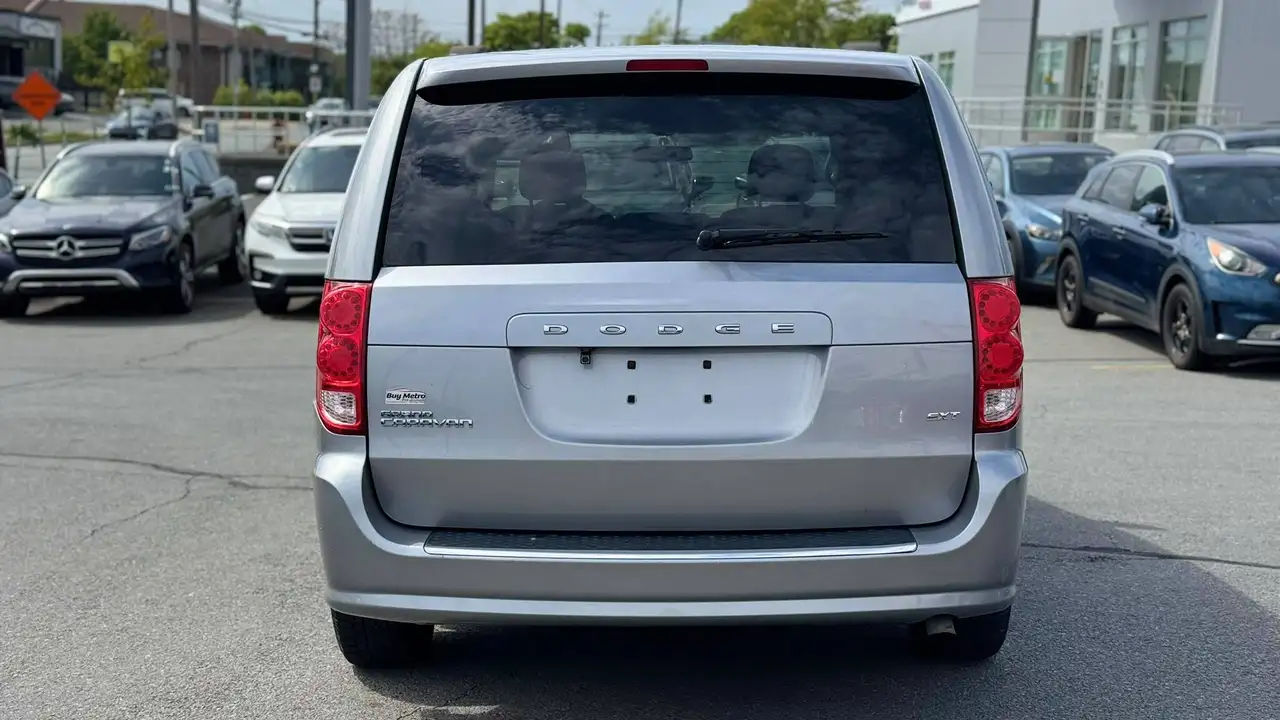 Dodge Grand Caravan снимка Dodge Grand Caravan
