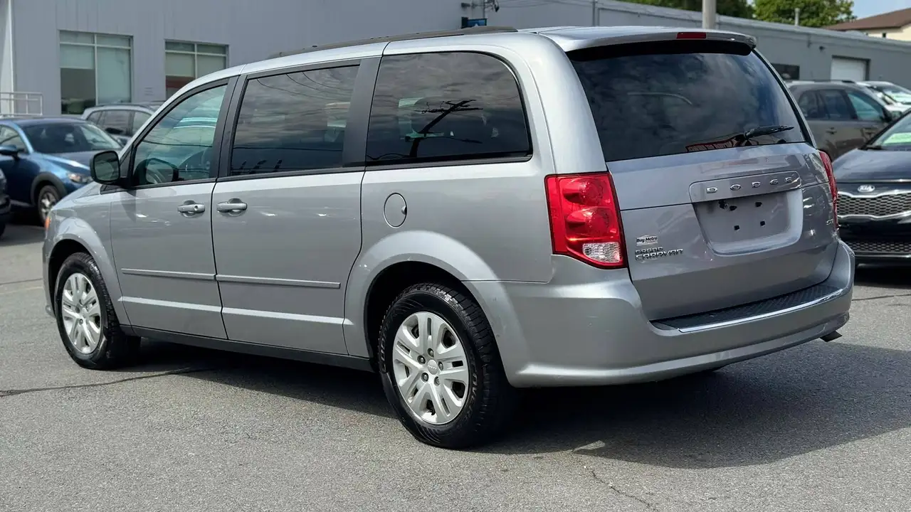 Dodge Grand Caravan снимка Dodge Grand Caravan
