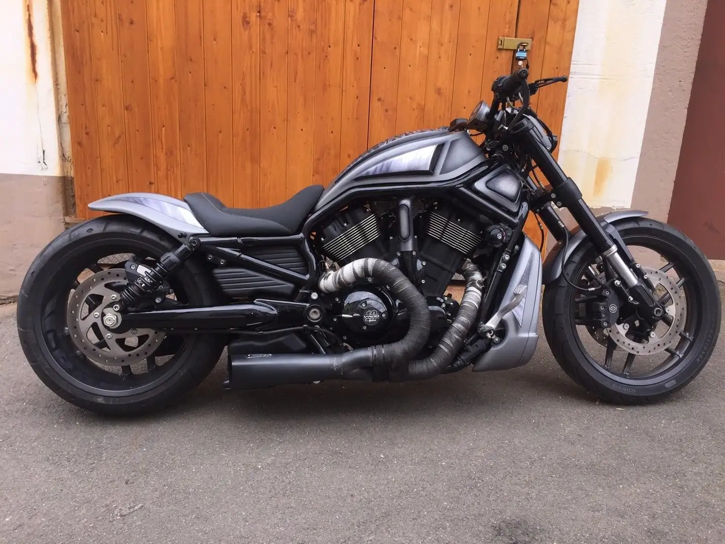 Harley-Davidson Night Rod VRSCDX Gri - 2