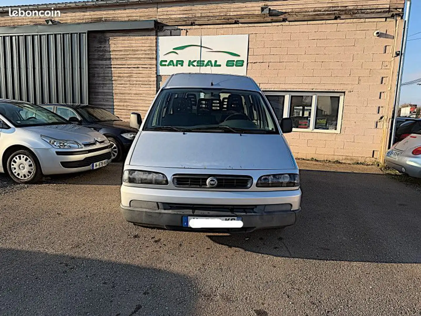 Fiat Scudo COMBI 2.0 JTD 109CH PACK CD CLIM 8-9 PLACES Grau - 2