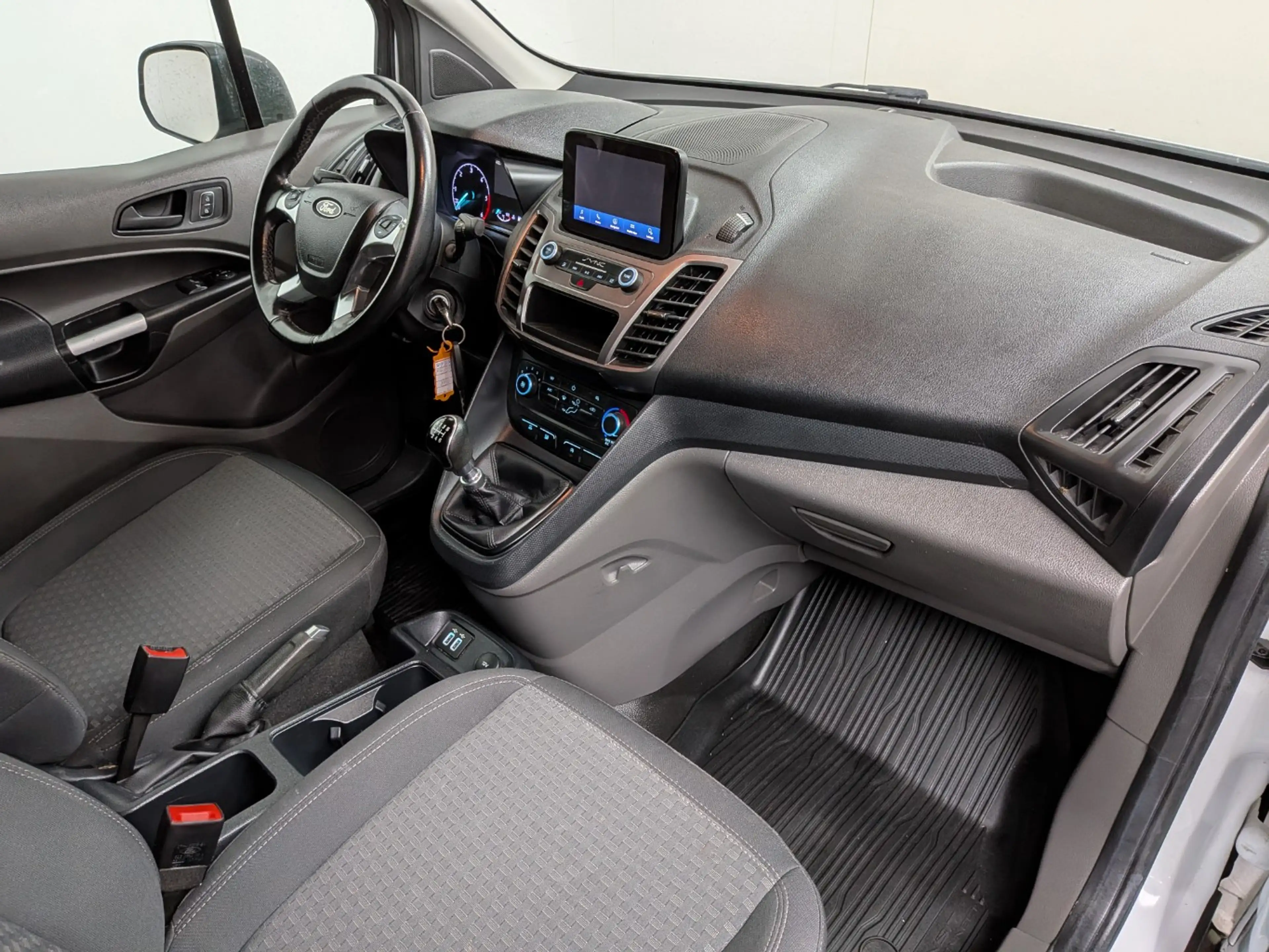 Ford Transit Connect 1.5 EcoBlue L1 Trend | Trekhaak | Camera | Cruise — photo 5