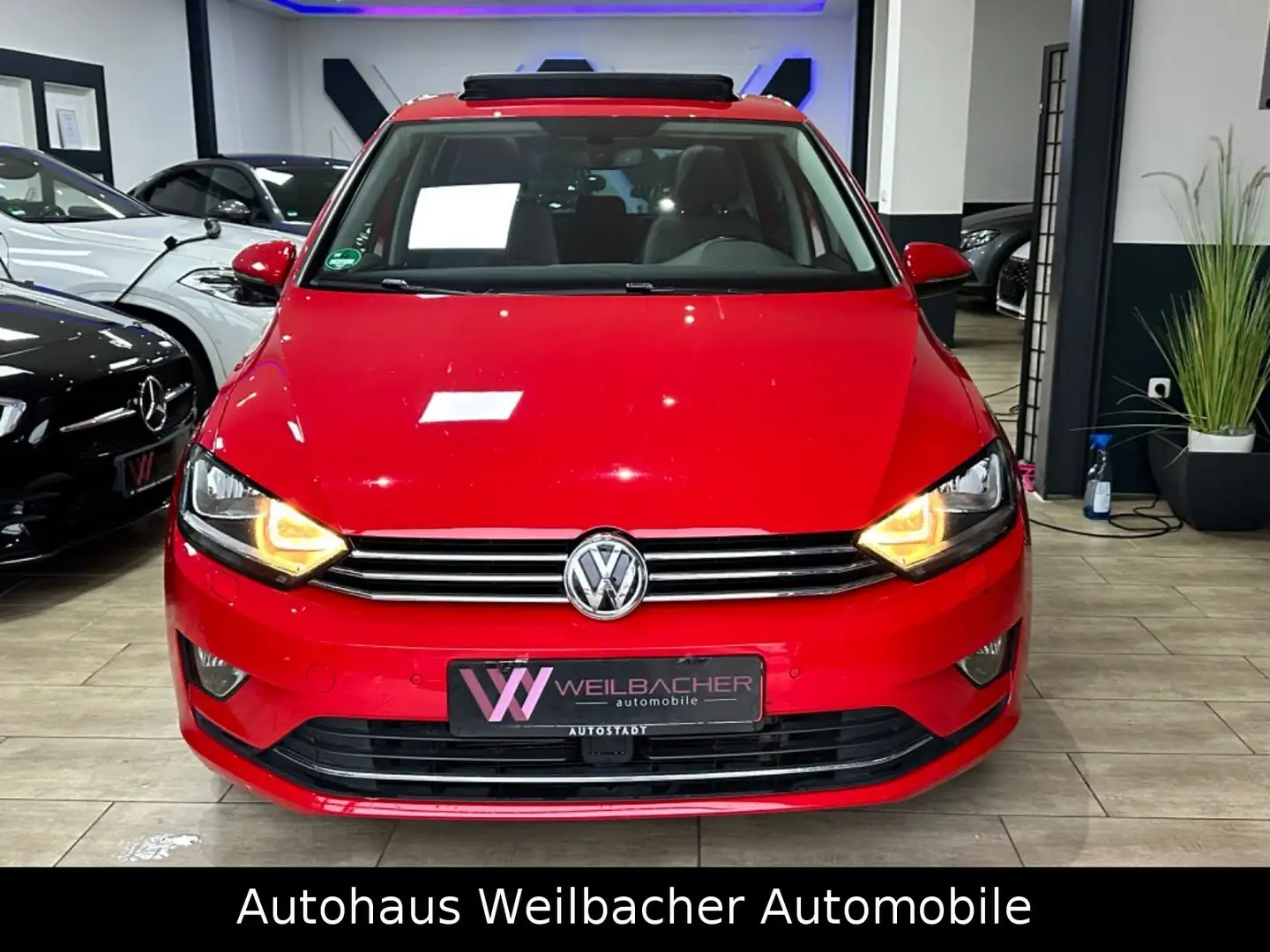 Volkswagen Golf Sportsvan VII Allstar DSG *AHK *1Hand*Pano* Rouge - 2