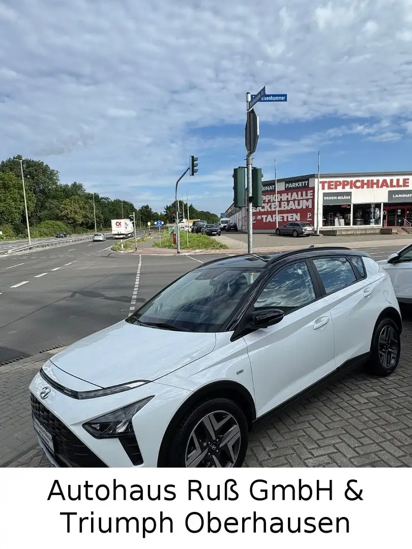 Hyundai BAYON INTRO EDITION / GARANTIE / ALLWETTERREIFEN Weiß - 1