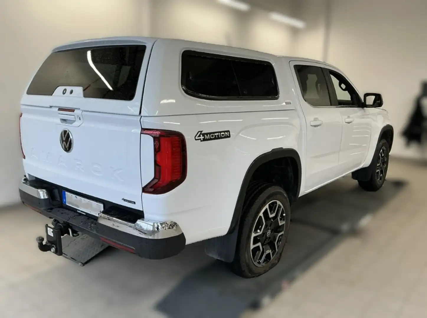 Volkswagen Amarok 2.0 TDI 4Motion Style Matrix Navi ACC Weiß - 2