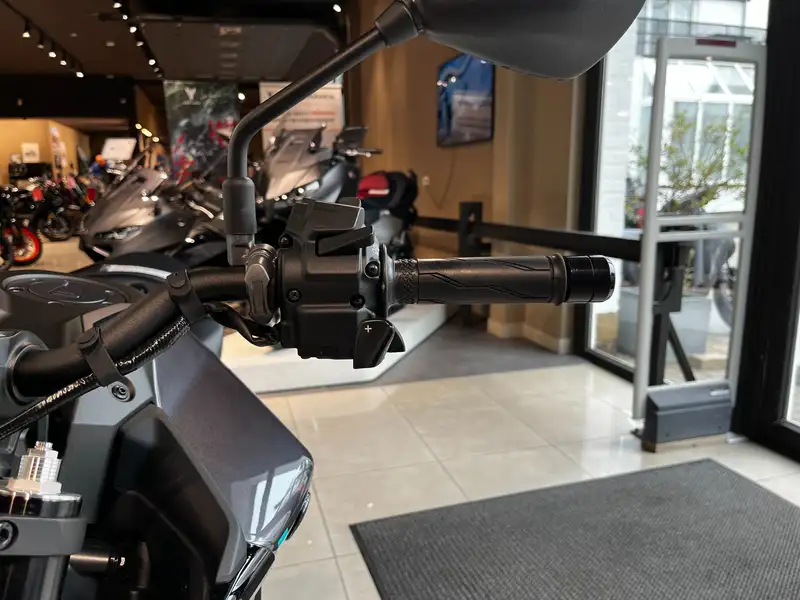 Yamaha MT-09 - foto 5
