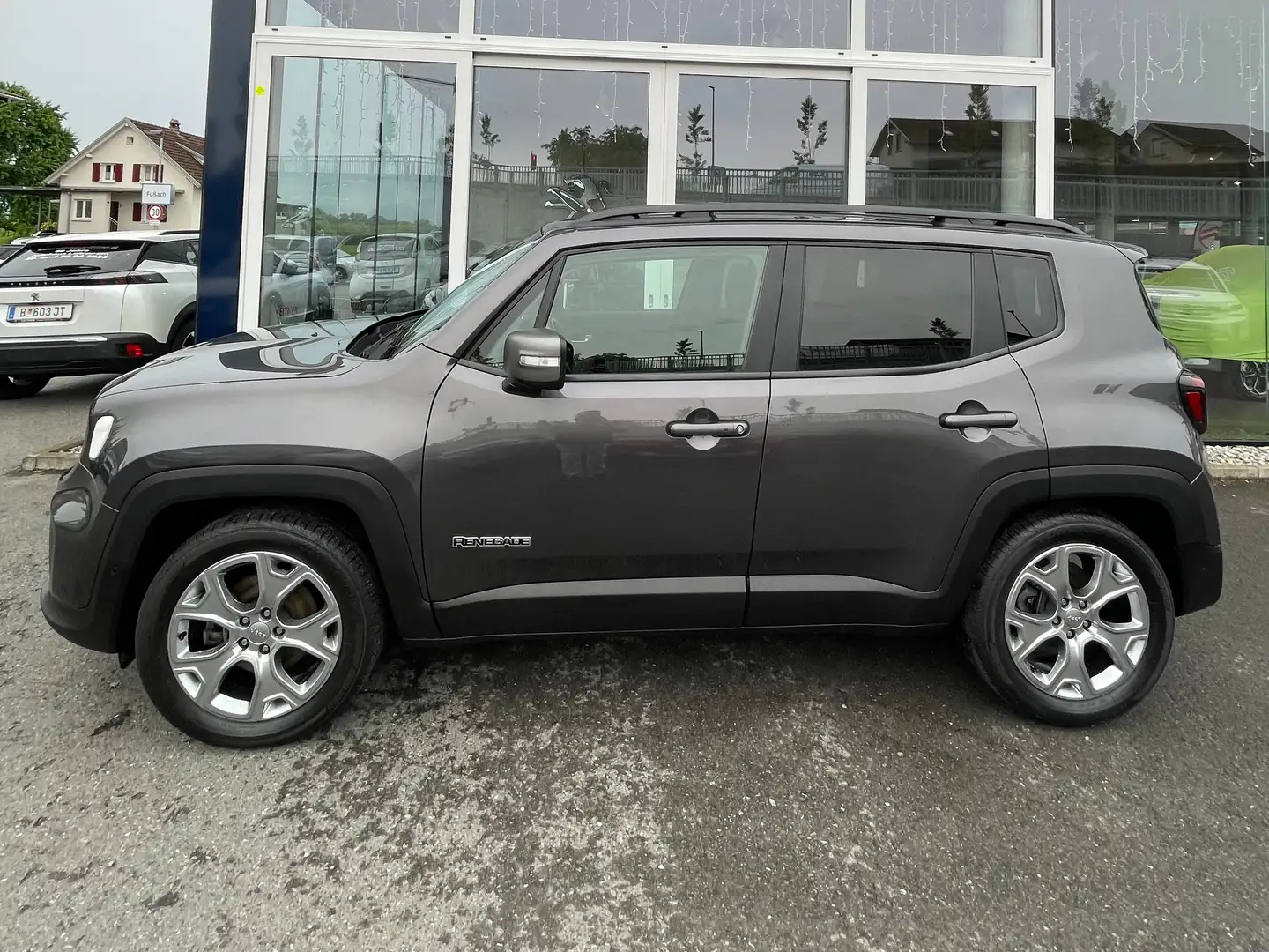 Jeep Renegade Limited FWD Grau - 2