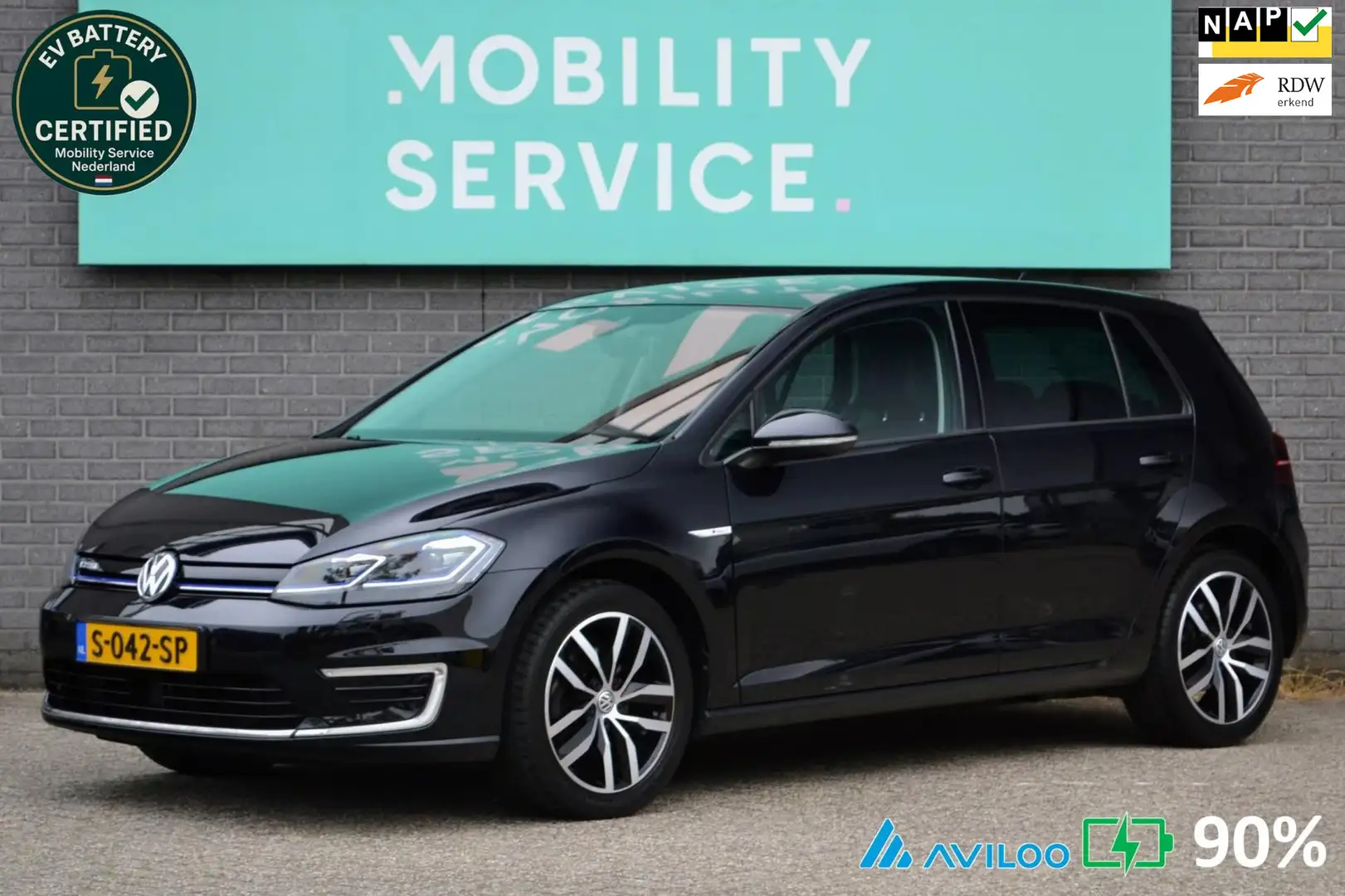 Volkswagen e-Golf E-DITION AUT Vir cockpit Leder Clima ACC LED LMV S Zwart - 1