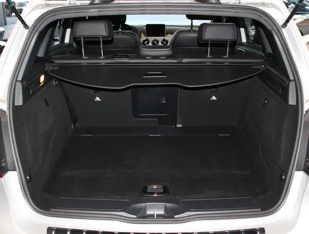 Mercedes-Benz B-Class view 7
