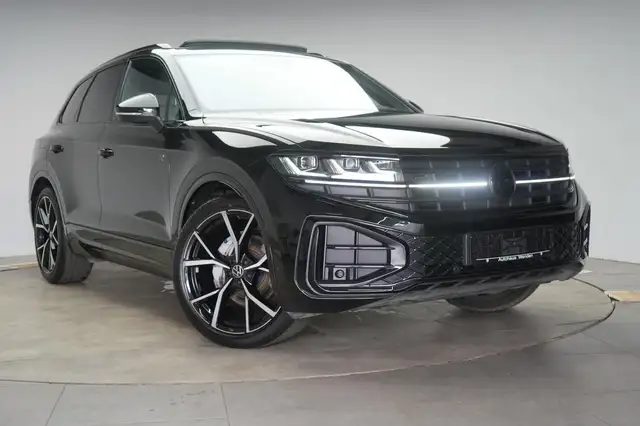 2024 Volkswagen Touareg in Black for sale