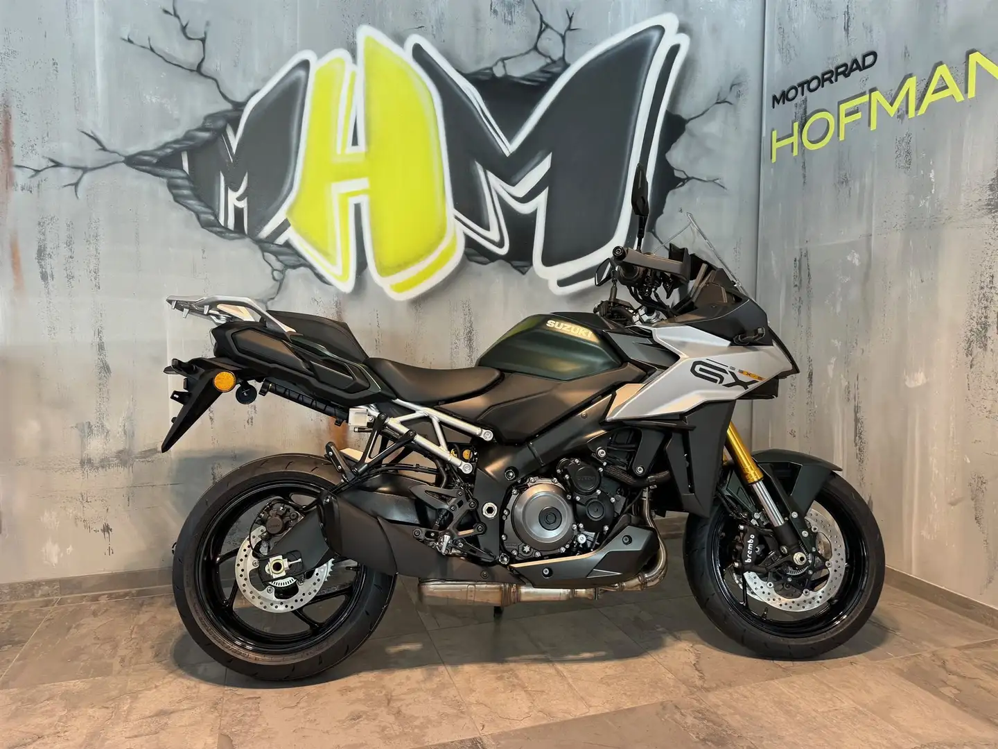 Suzuki GSX-S 1000 Alle Farben verfügbar - 1