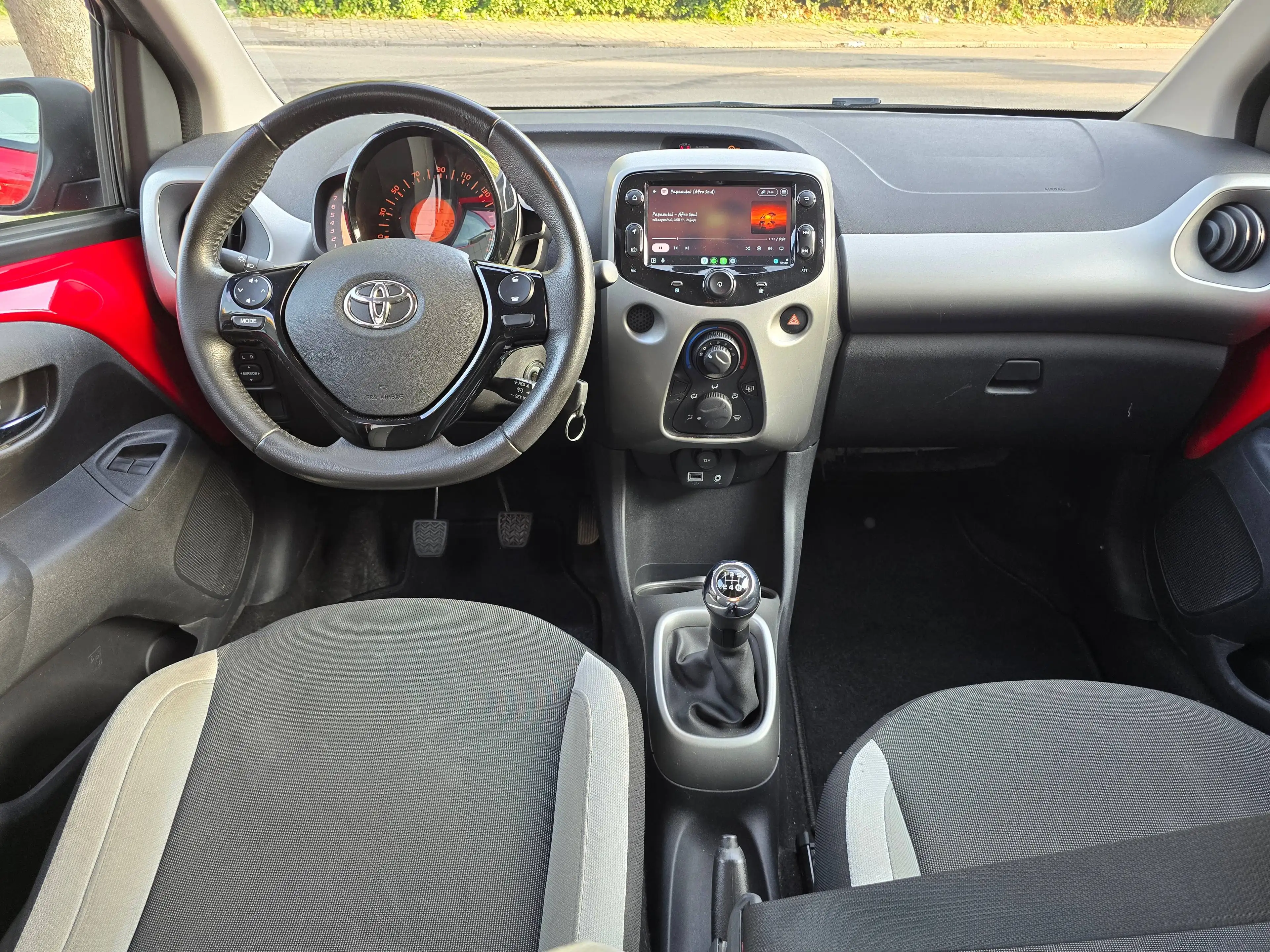 Toyota Aygo Aygo 1.0i VVT-i x — photo 7