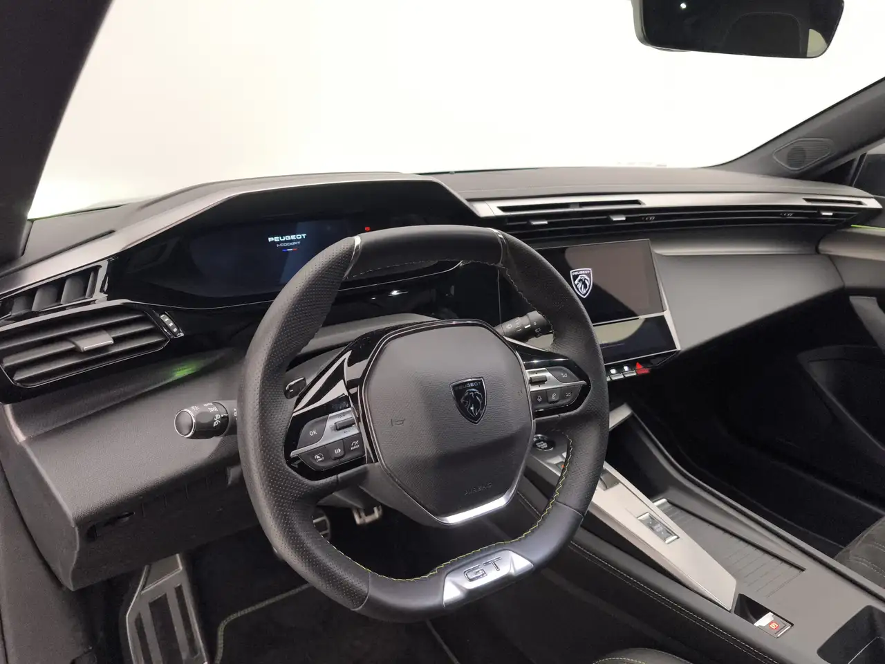 Peugeot 308 1.2 PureTech Turbo GT 10