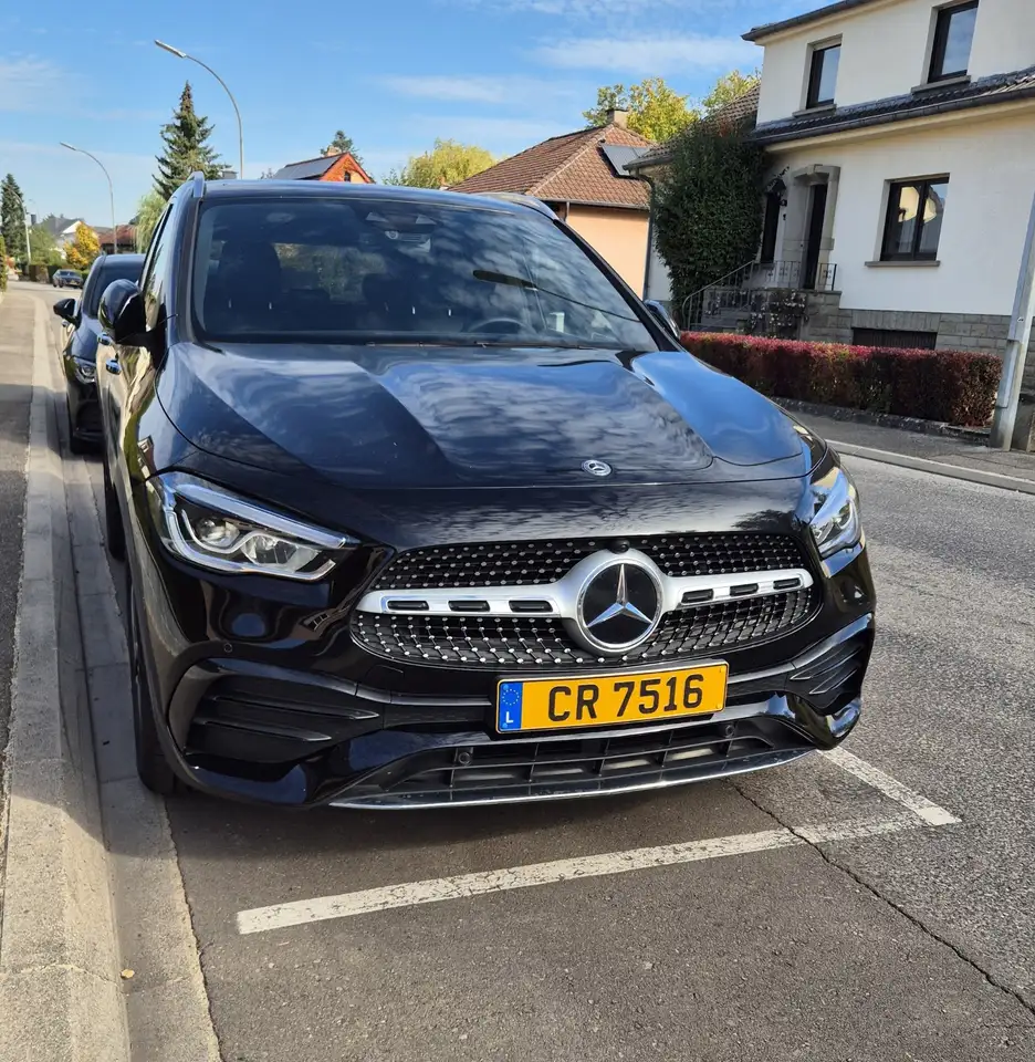 Mercedes-Benz GLA 200