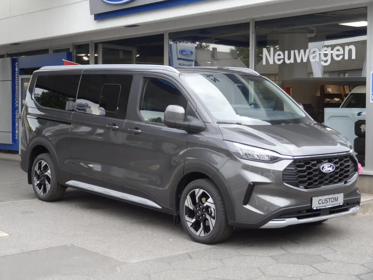 Ford Tourneo Custom L2 Active AWD AUT AHK 19" 8S RFK Gris - 2