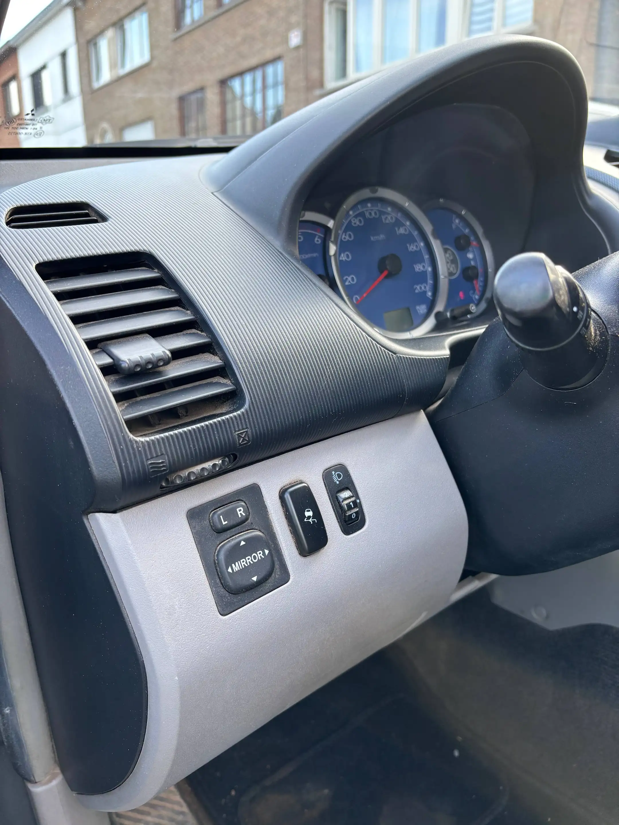 Mitsubishi L200 2.5 DI-D 4WD Intense * entretenu * Belgium car — photo 9