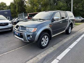 2.5 DI-D 4WD Intense * entretenu * Belgium car