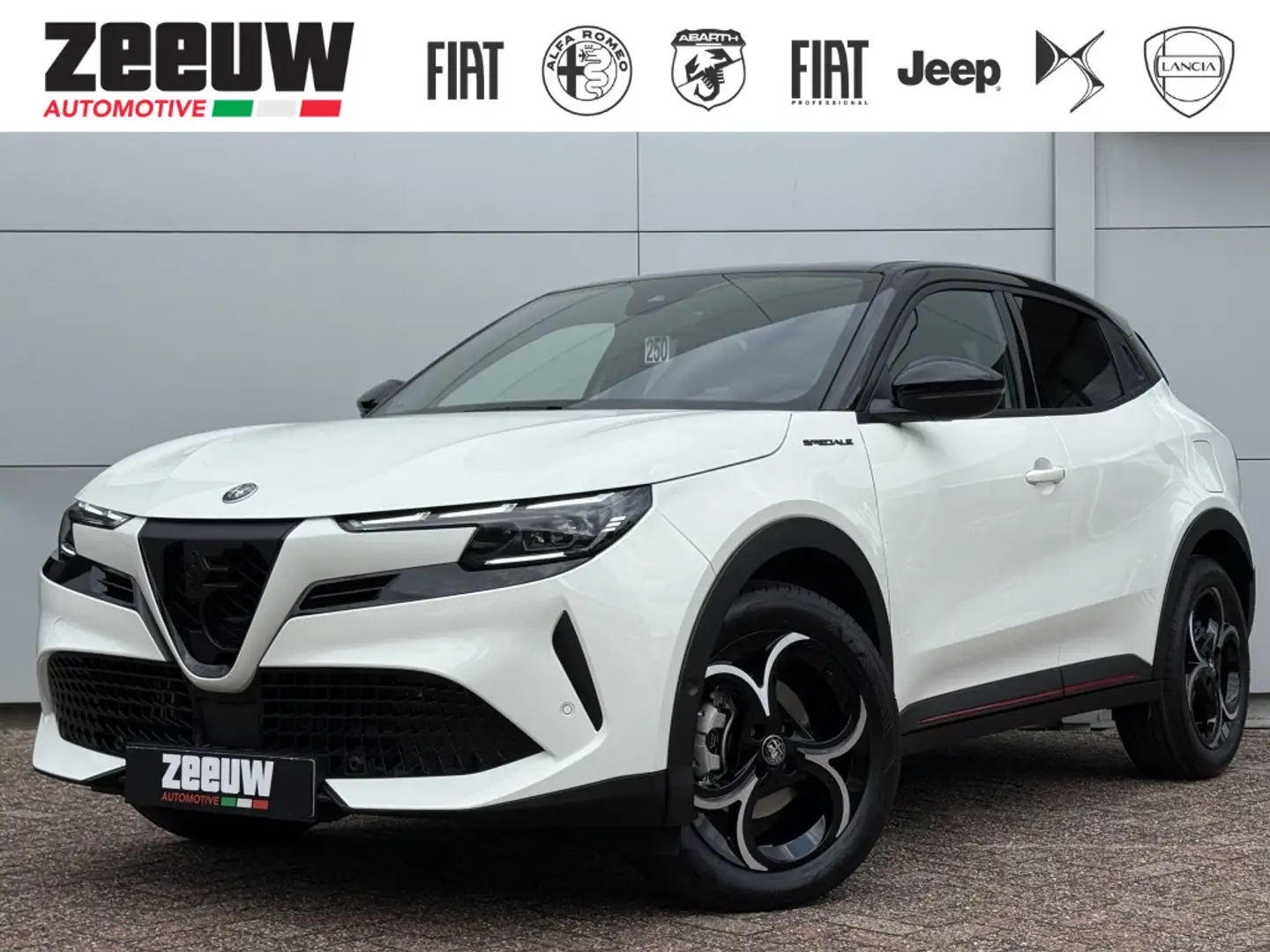 Alfa Romeo Junior 1.2 Turbo 136 PK Ibrida Speciale | Techno | Sport Wit - 1