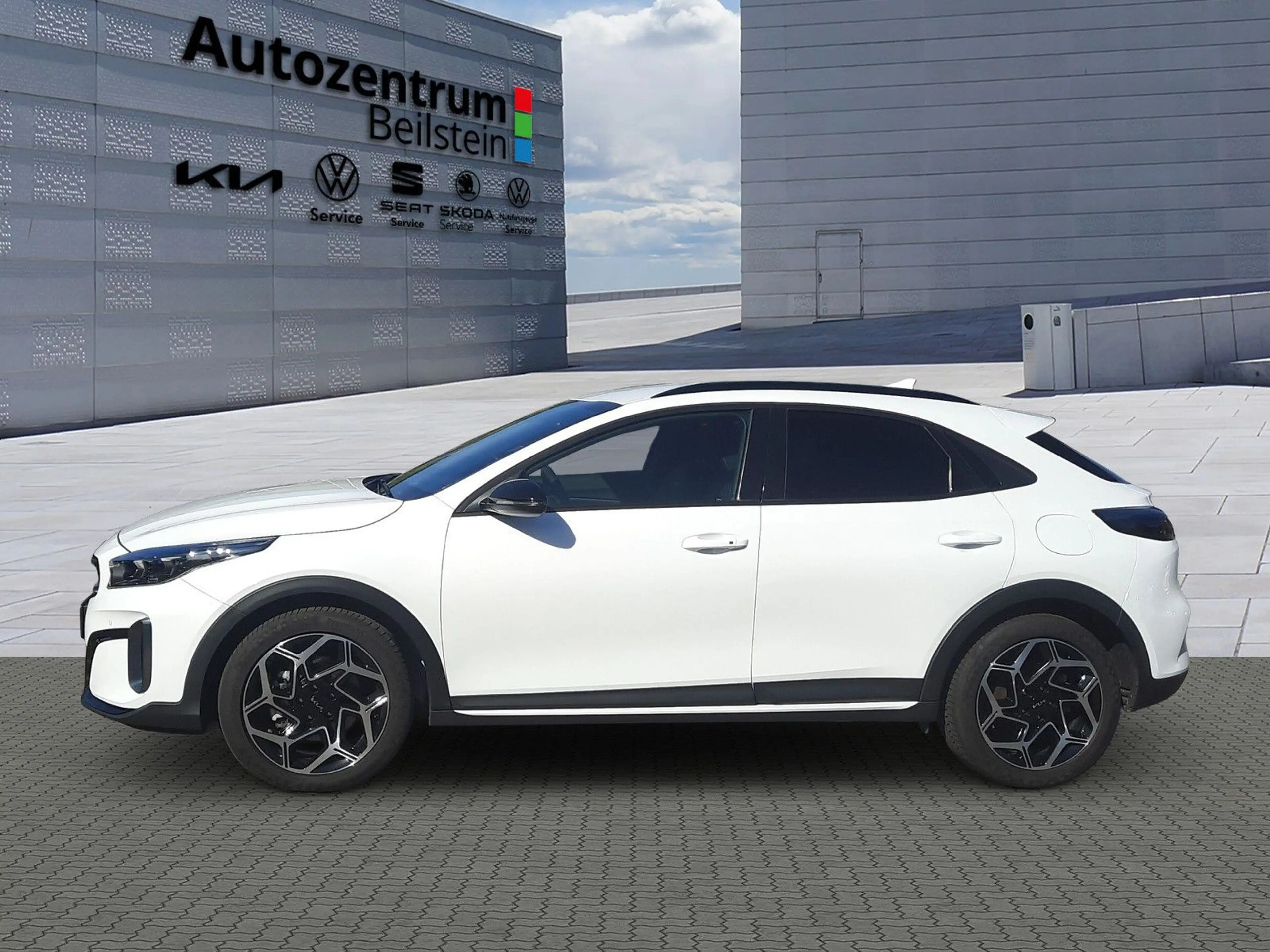 Kia XCeed 1,5 T-GDI JBL Navi Induktion — photo 3