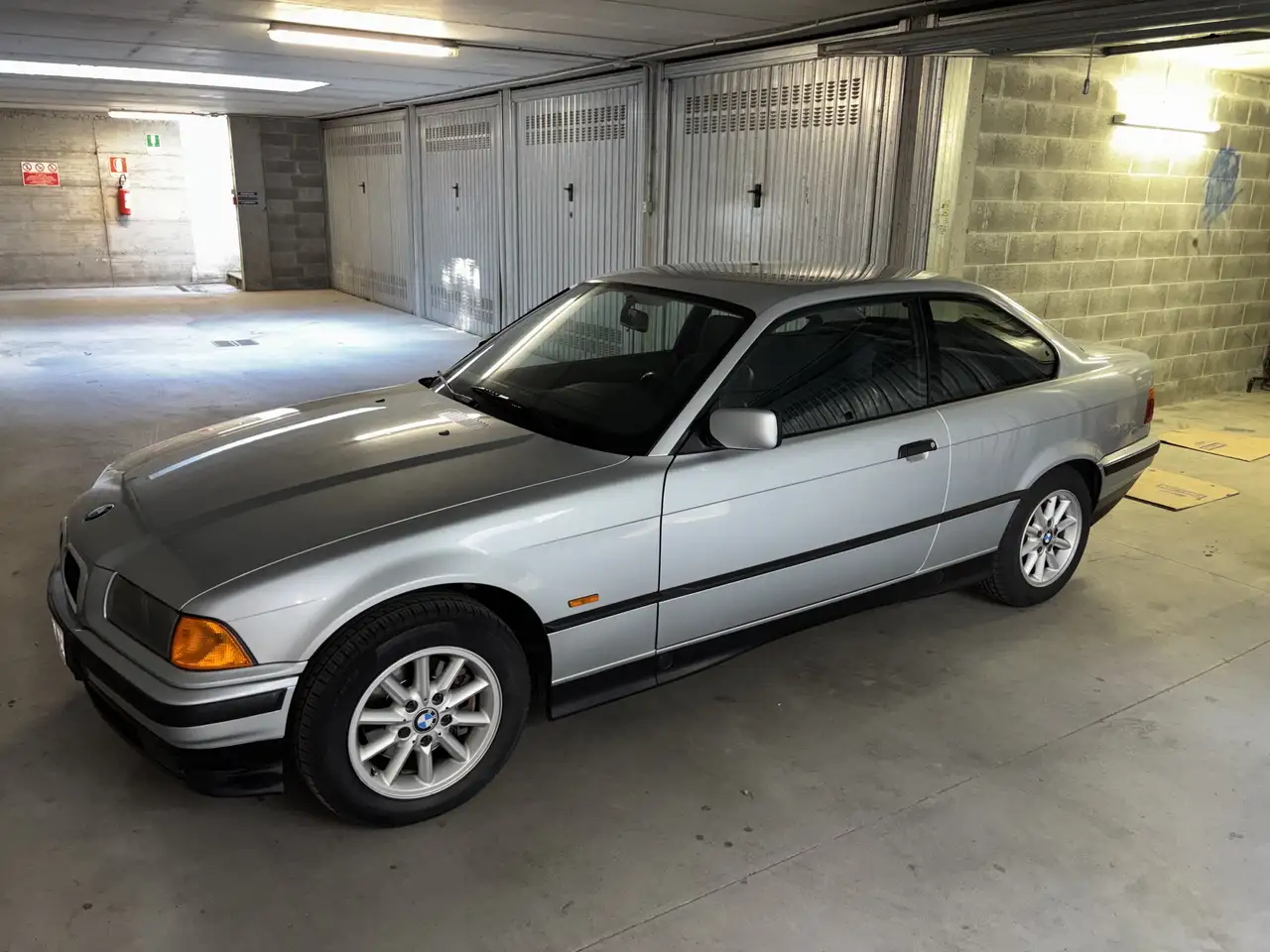 BMW 318 E36 318is Coupe Thunder, foto 2