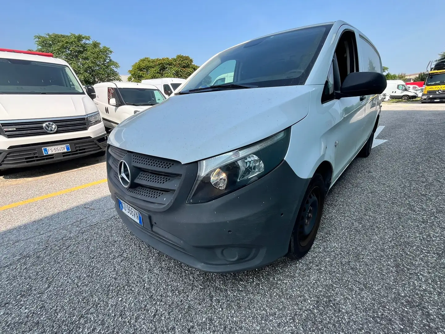 Mercedes-Benz Vito VITO 110 CDI Long S TG : GD966VN Blanc - 2