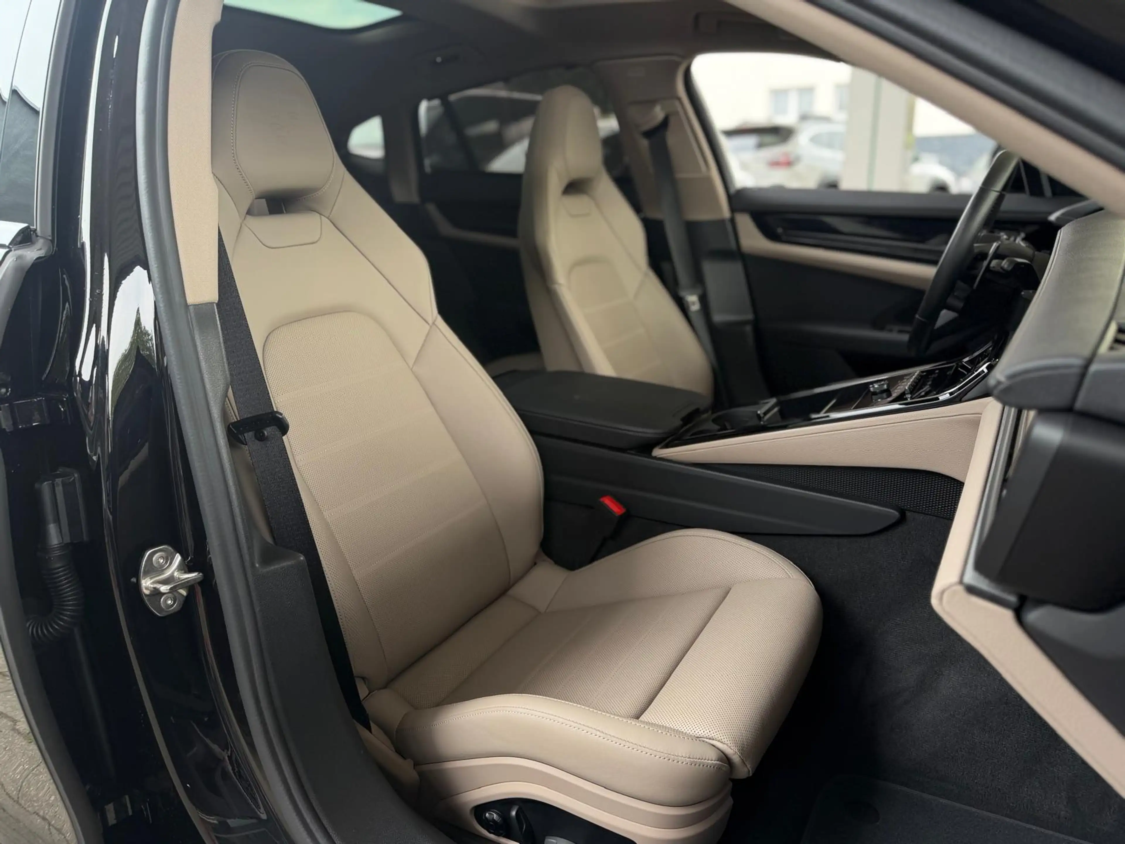 Porsche Panamera Panamera 4 NIGHTVISION/SPORTDESIGN/PANO/MASSAGE/GARANTIE/VOLL — photo 11