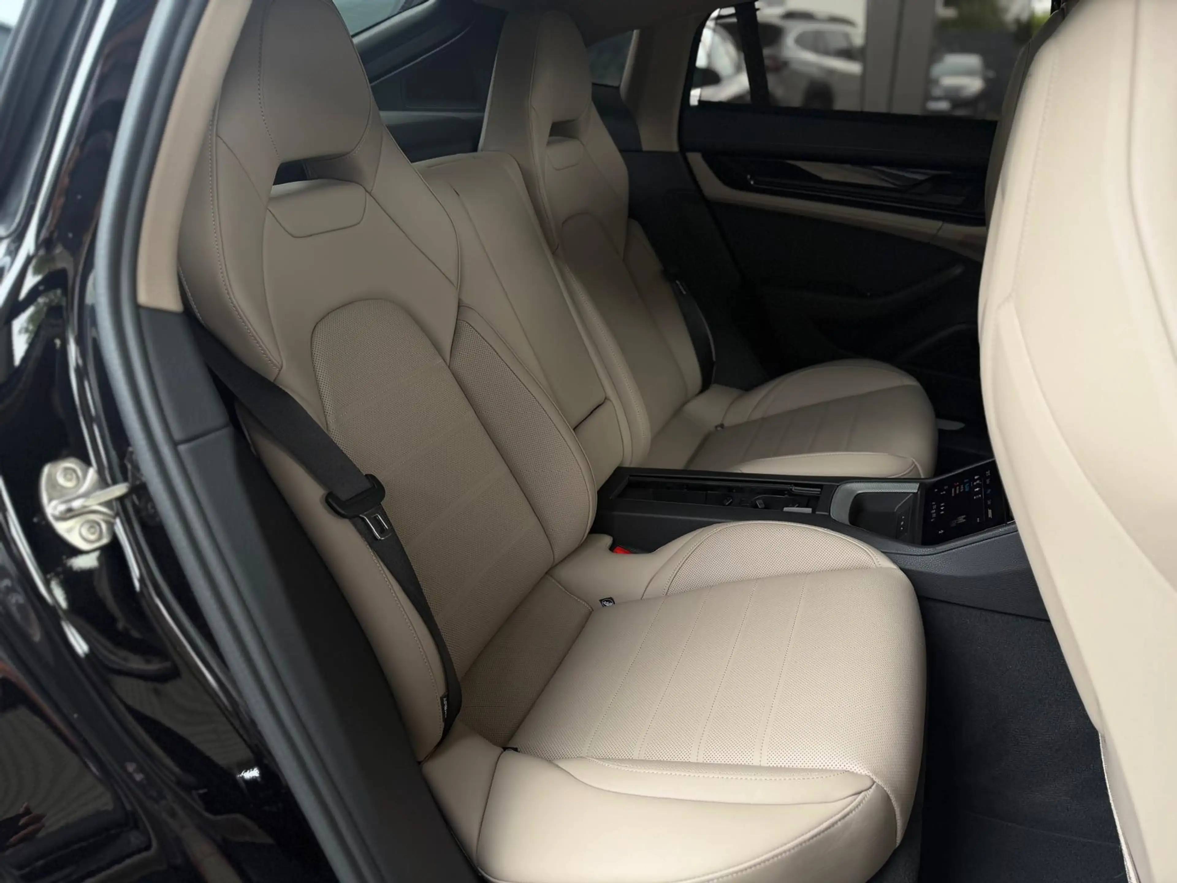 Porsche Panamera Panamera 4 NIGHTVISION/SPORTDESIGN/PANO/MASSAGE/GARANTIE/VOLL — photo 15