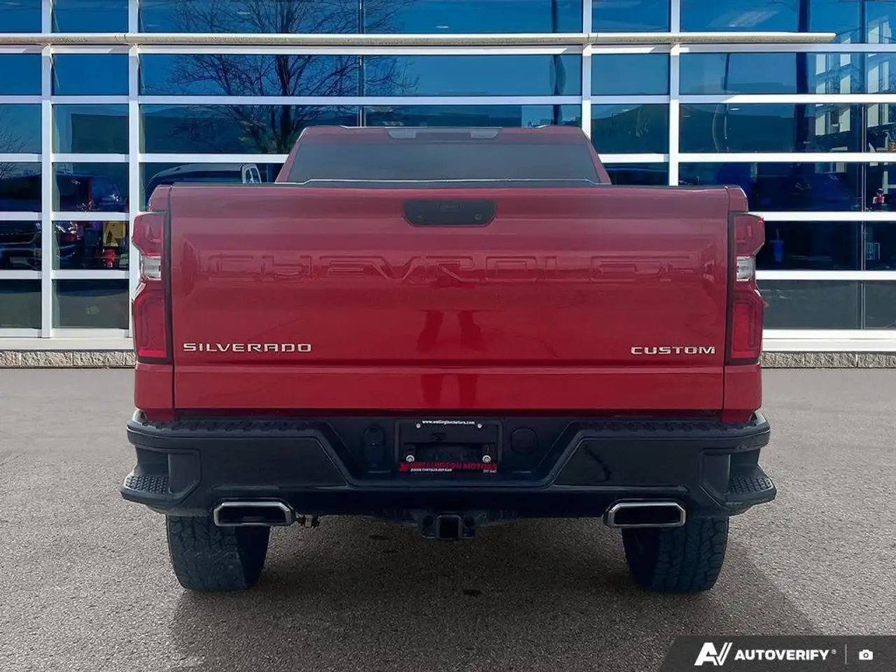 Chevrolet Silverado 1500 снимка Chevrolet Silverado 1500
