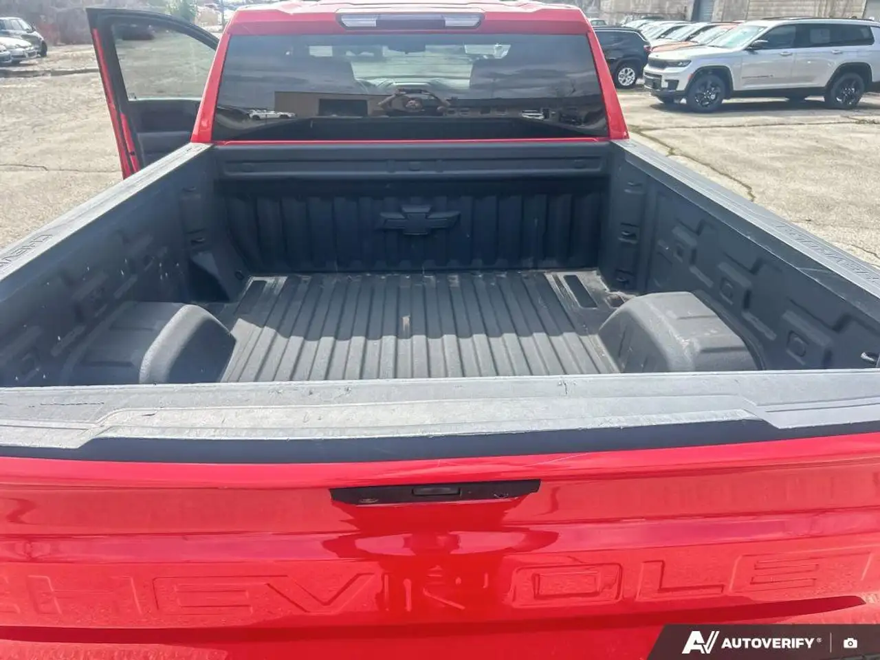 Chevrolet Silverado 1500 снимка Chevrolet Silverado 1500