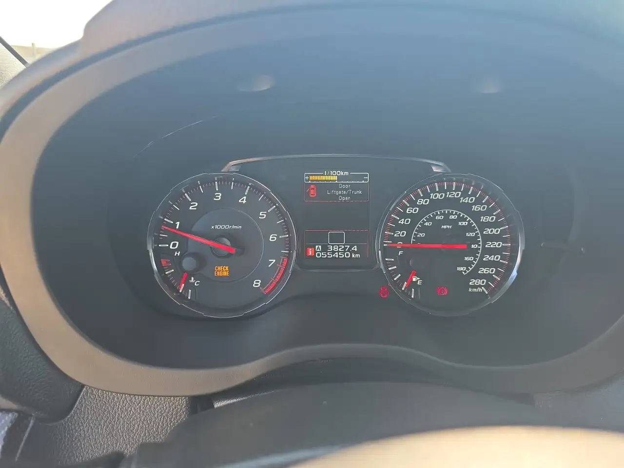 Subaru WRX снимка Subaru WRX