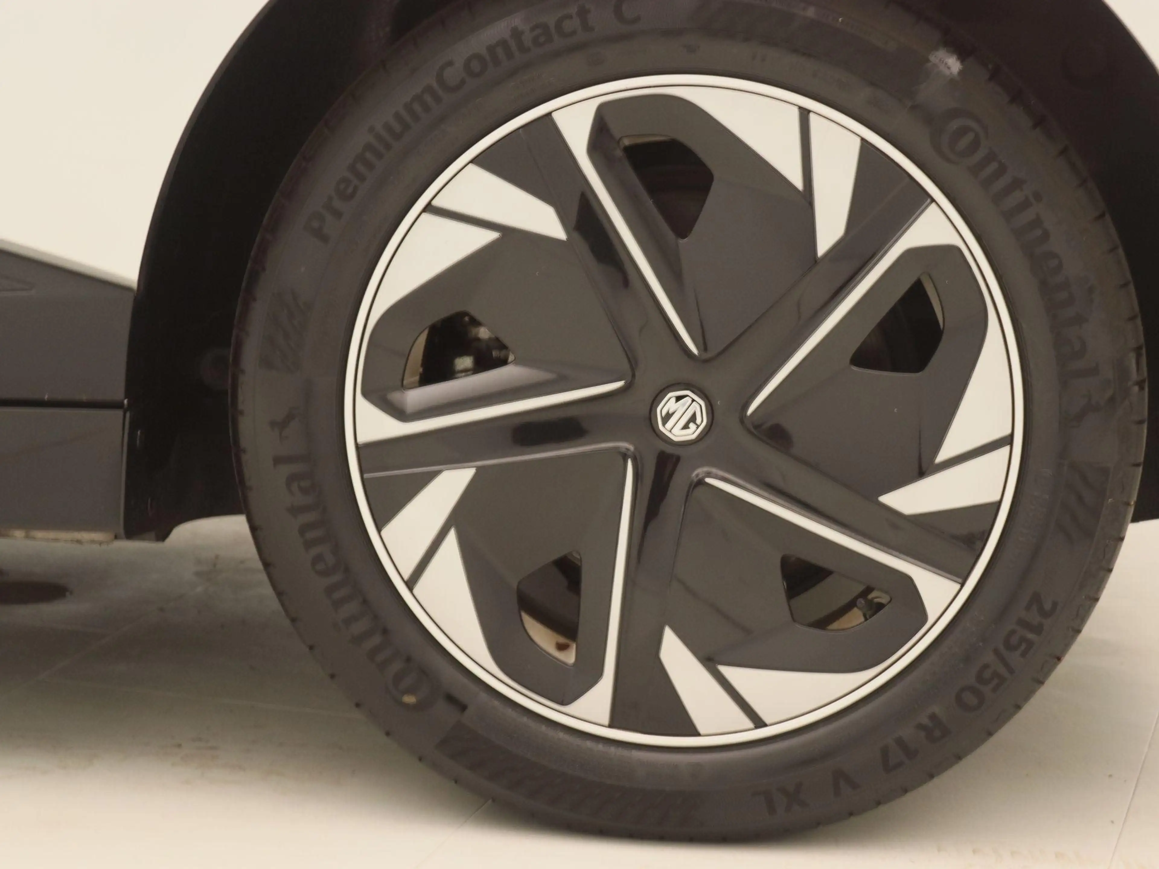 MG MG4 Electric Standard 51 kWh | Apple carplay | LED Ver — photo 15