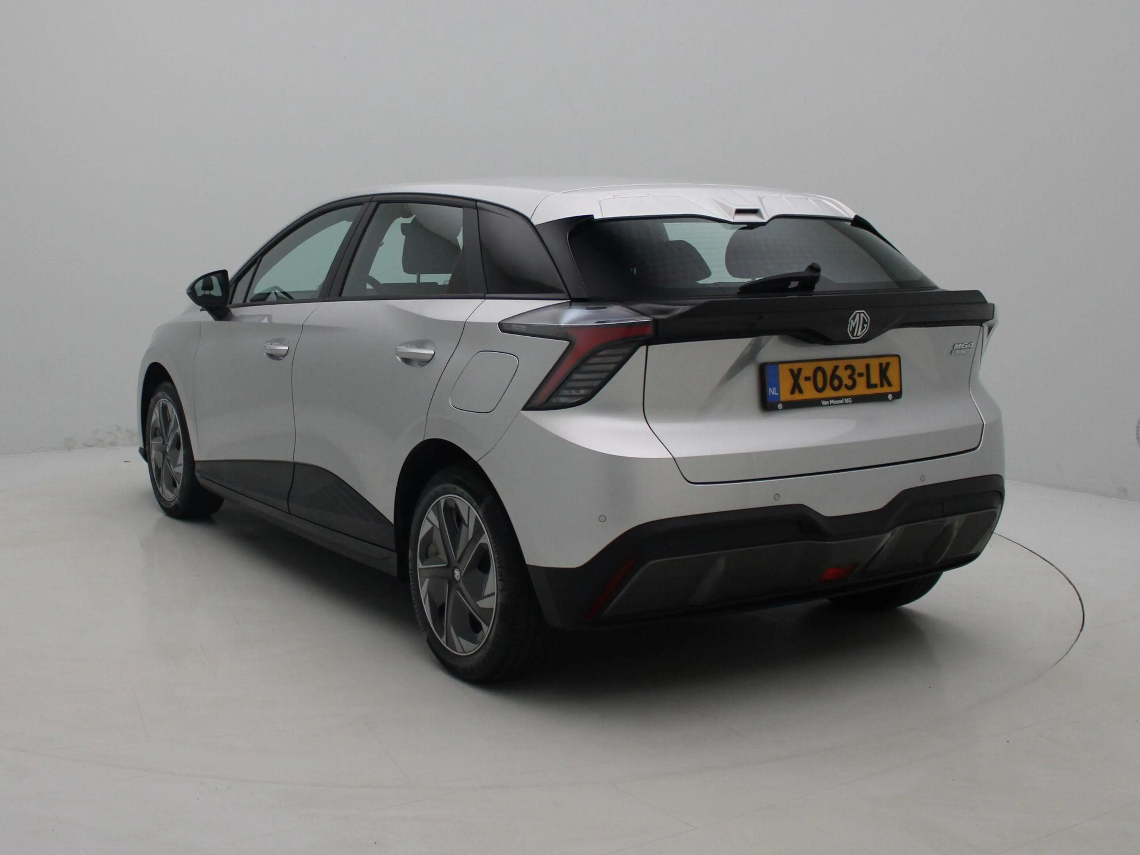 MG MG4 Electric Standard 51 kWh | Apple carplay | LED Ver — photo 2