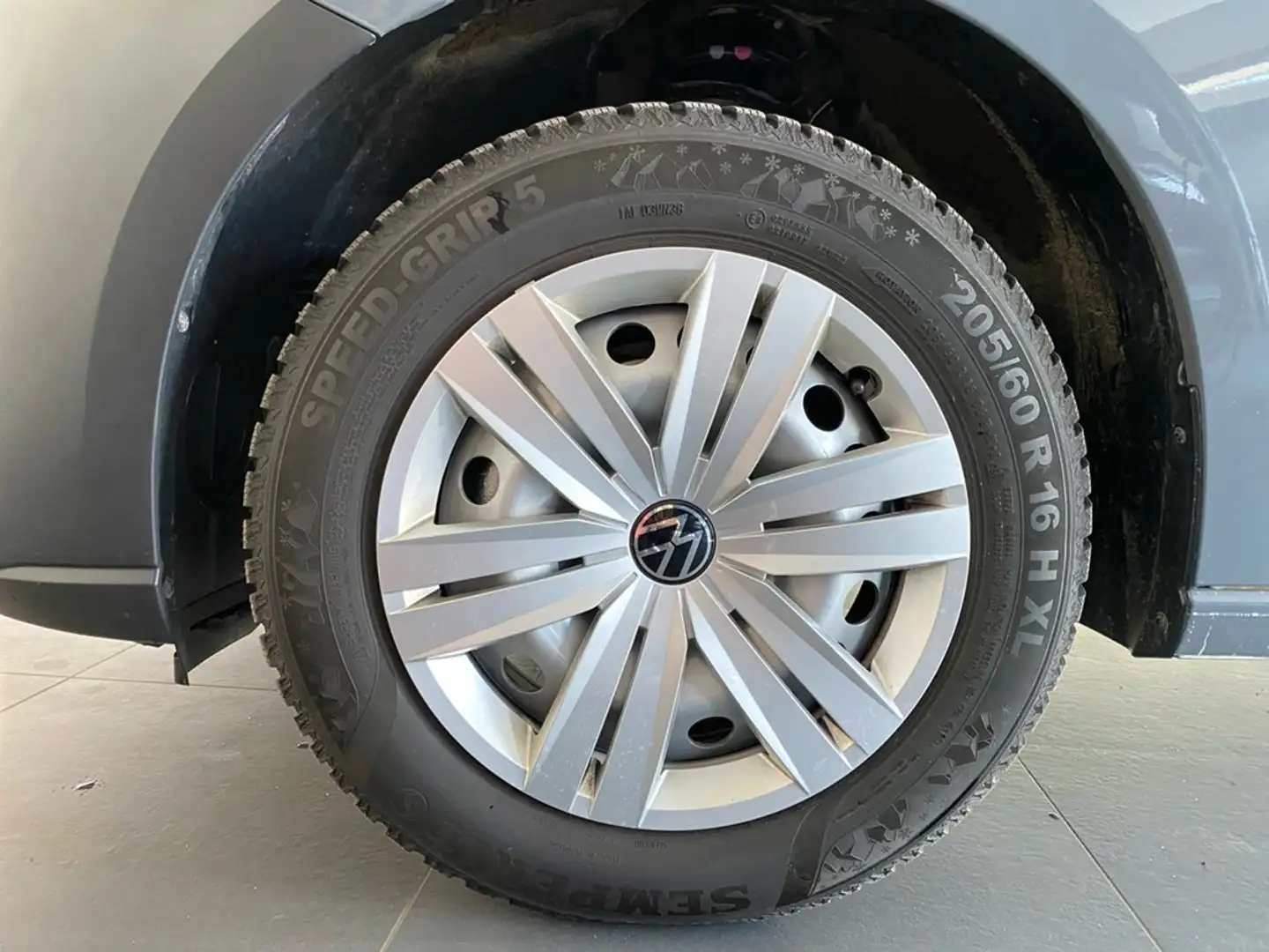 Volkswagen Caddy Cargo Grau - 2