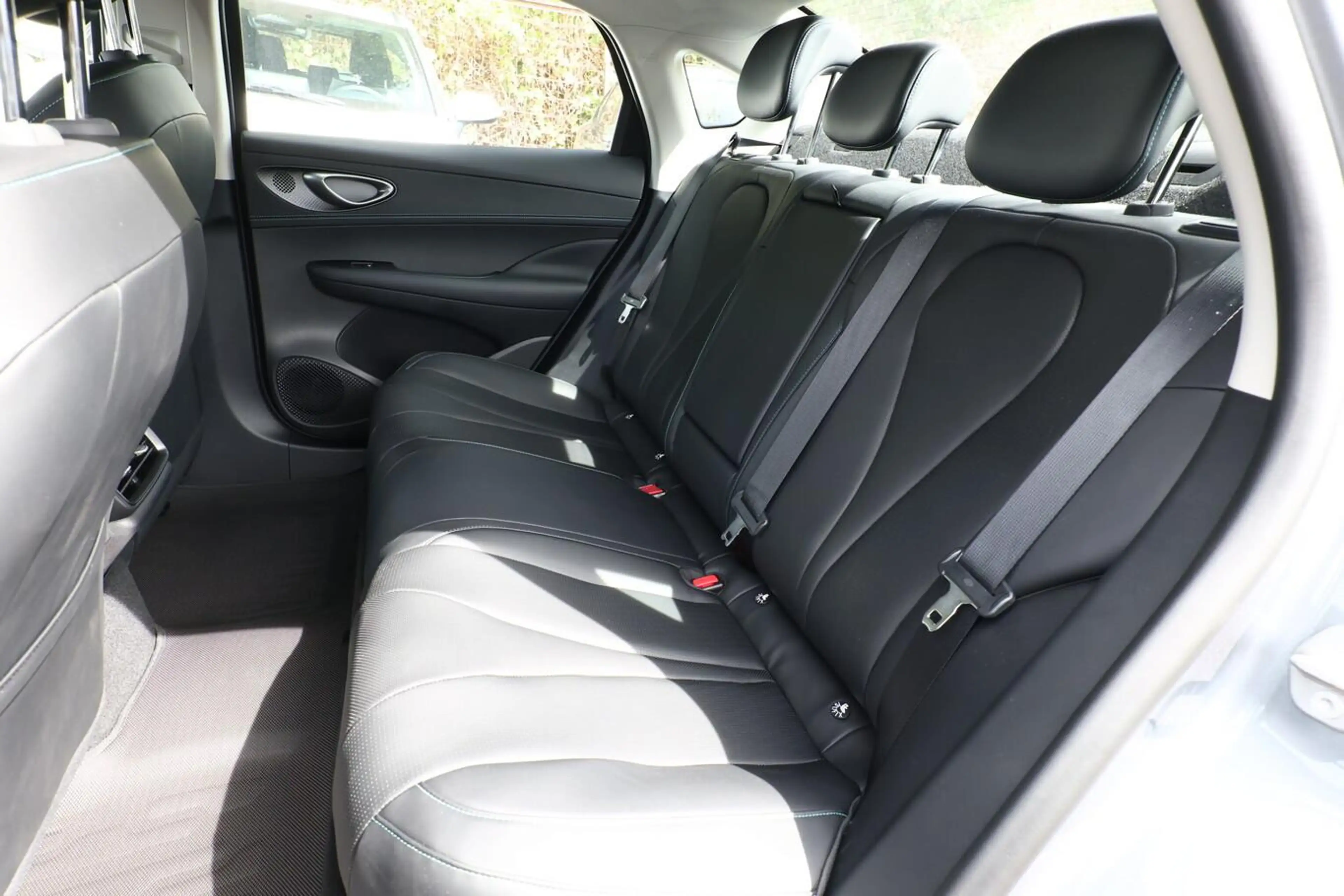 BYD Seal 5 Design DM-i 212 Reichw.100+Pano 360Kam 72 kW ... — photo 10