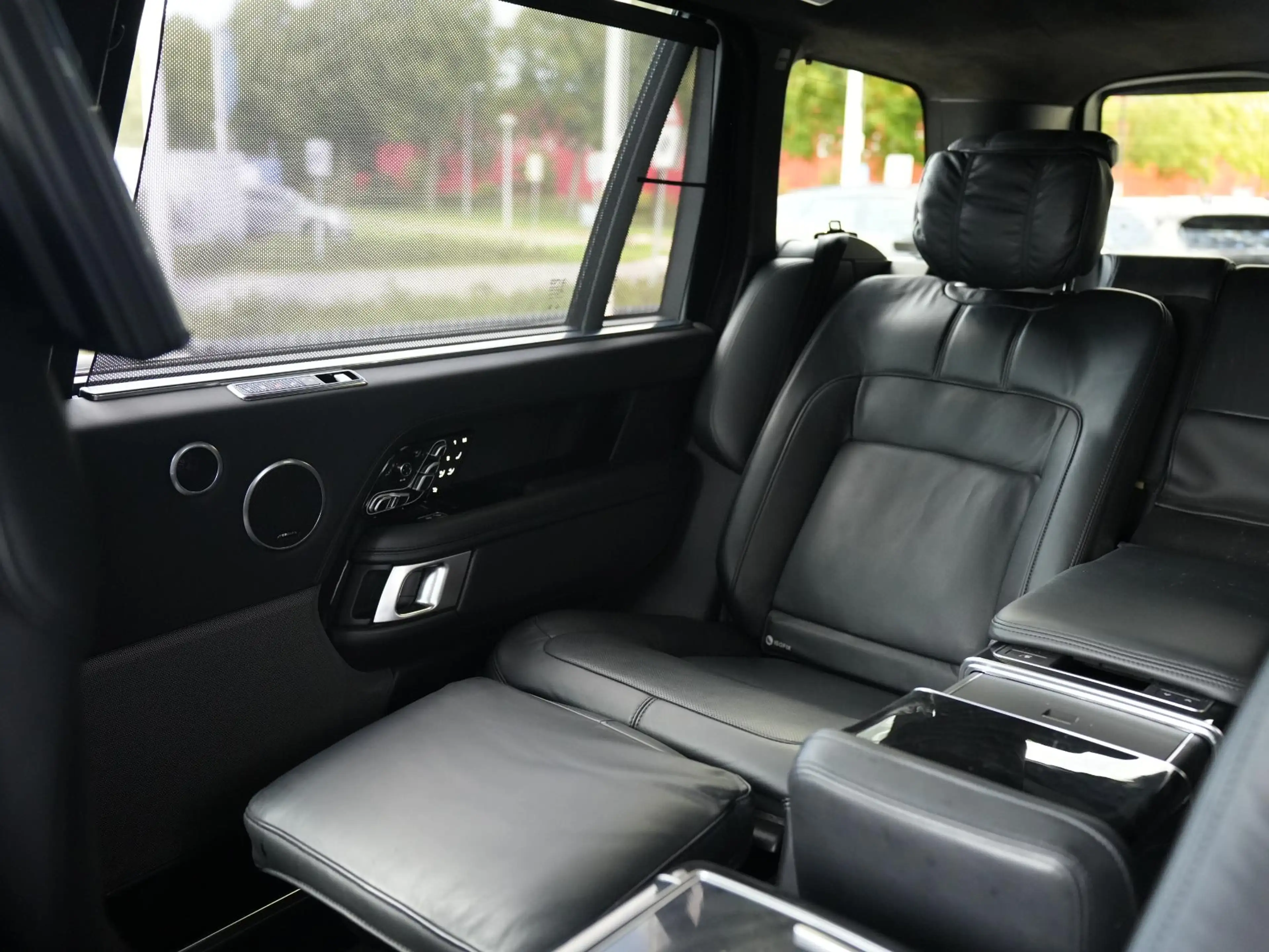 Land Rover Range Rover 5.0 V8 SC LWB Autobiography — photo 14