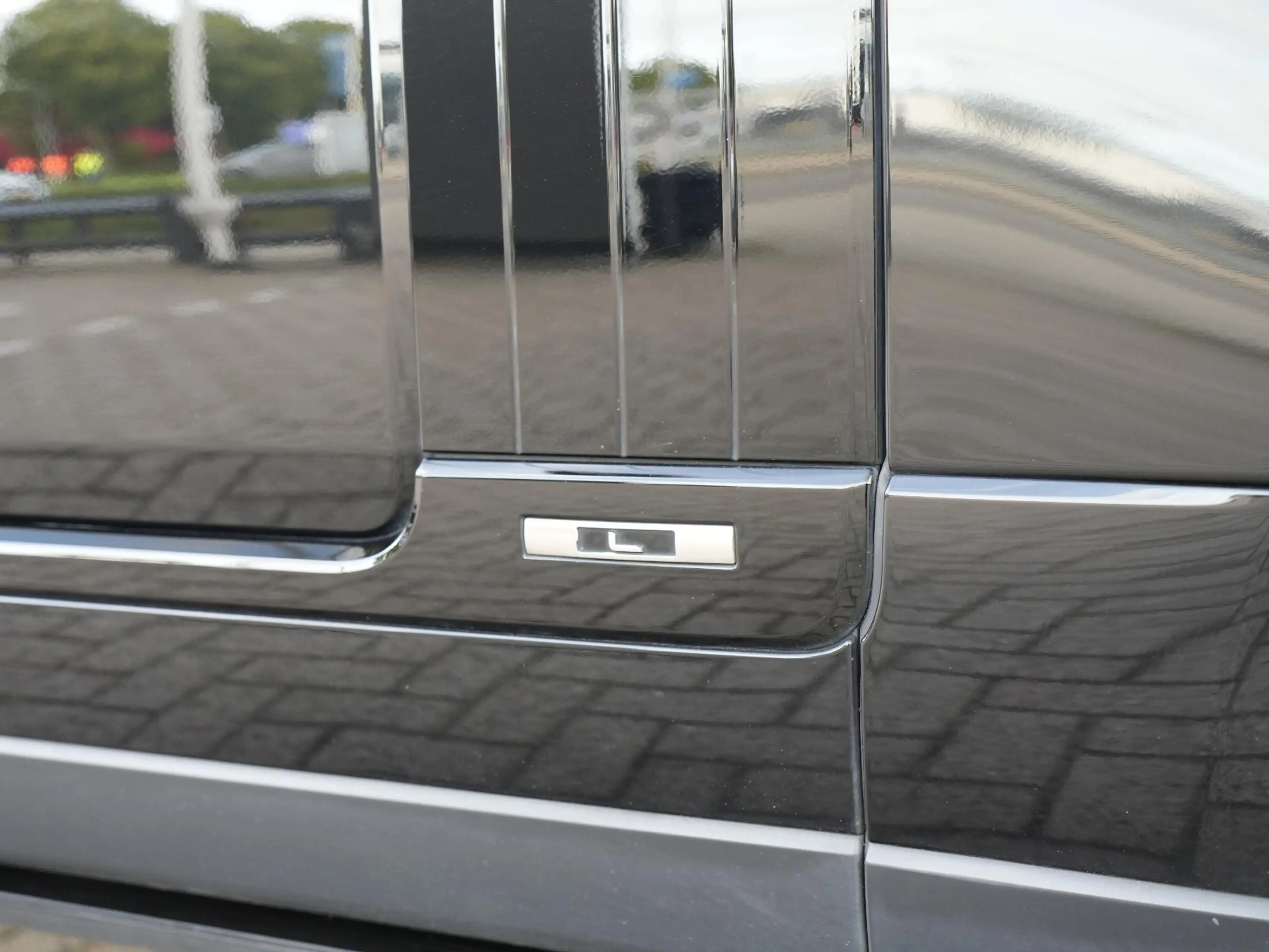 Land Rover Range Rover 5.0 V8 SC LWB Autobiography — photo 7