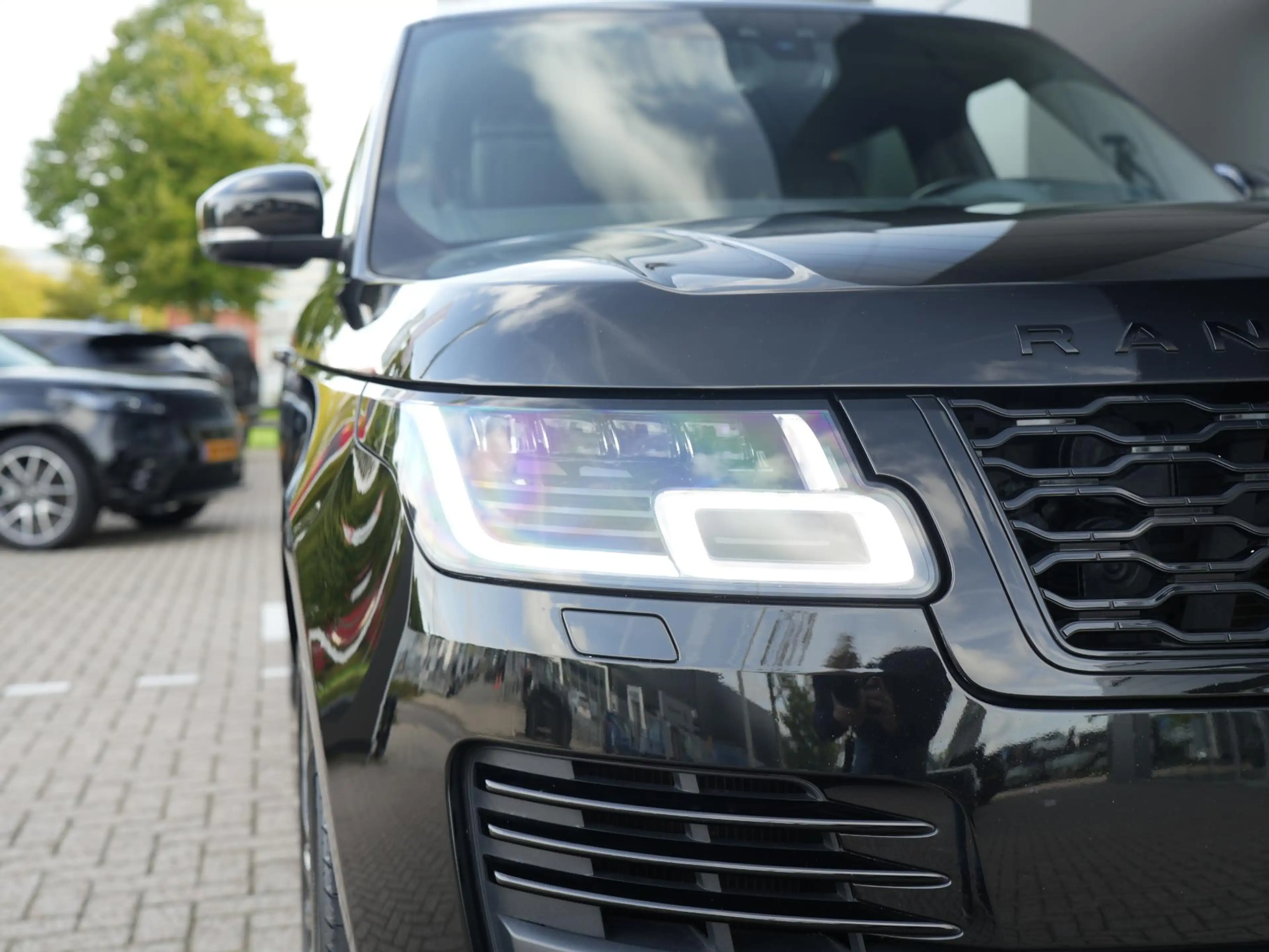 Land Rover Range Rover 5.0 V8 SC LWB Autobiography — photo 5