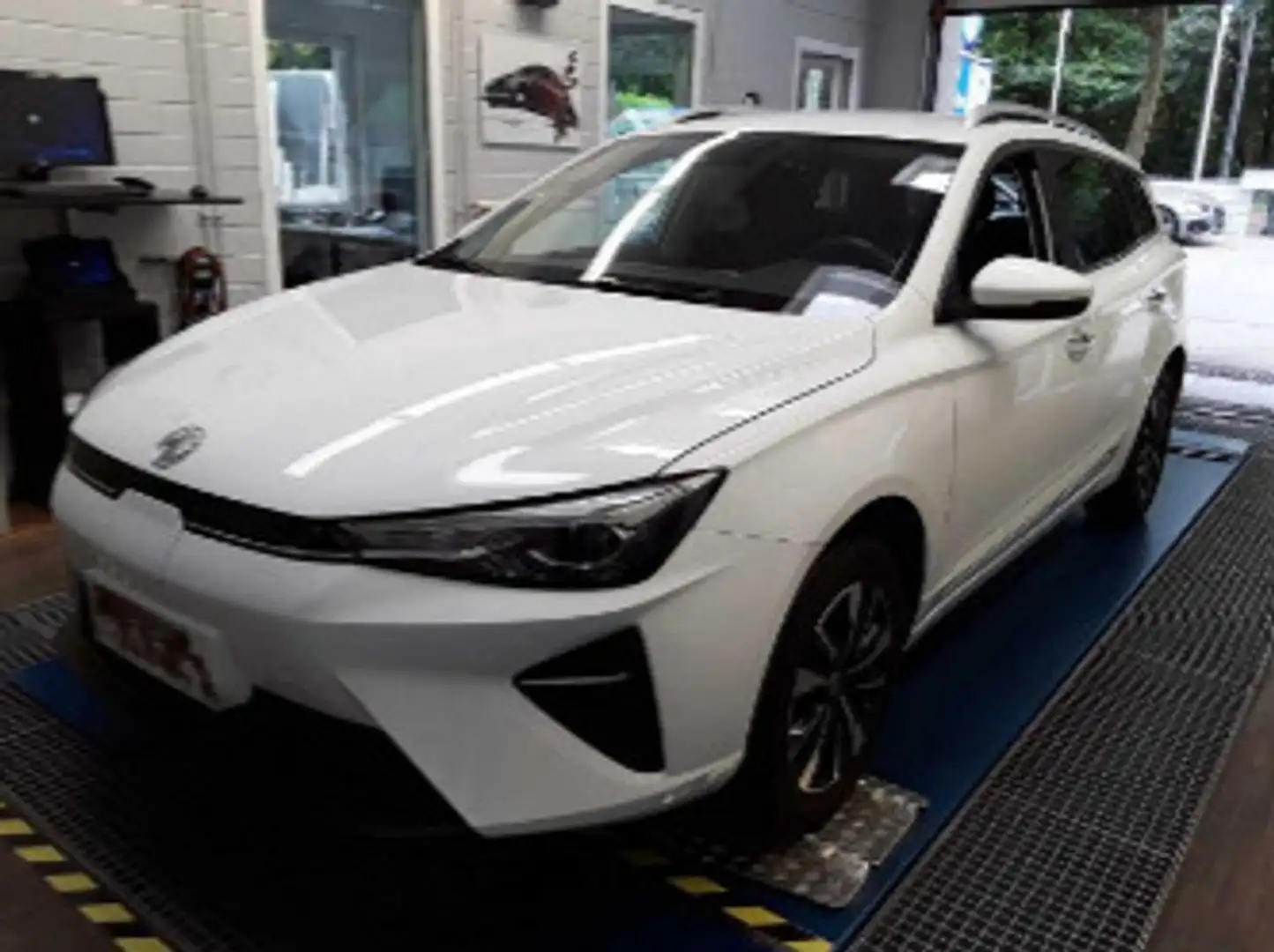 MG MG5 5 Std Range Comfort Blanco - 2