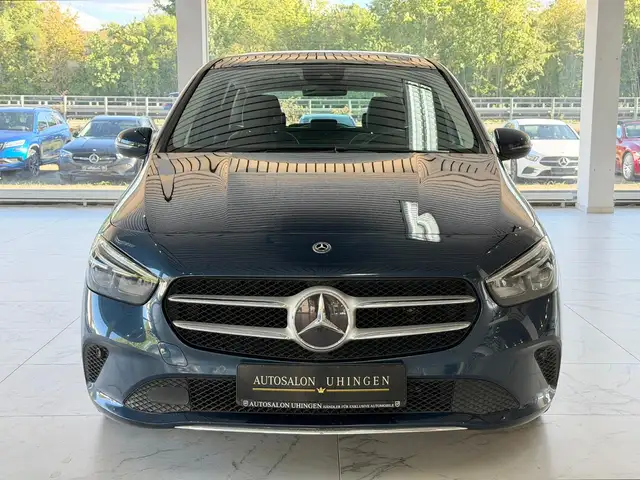 Mercedes-Benz B-Class view 2