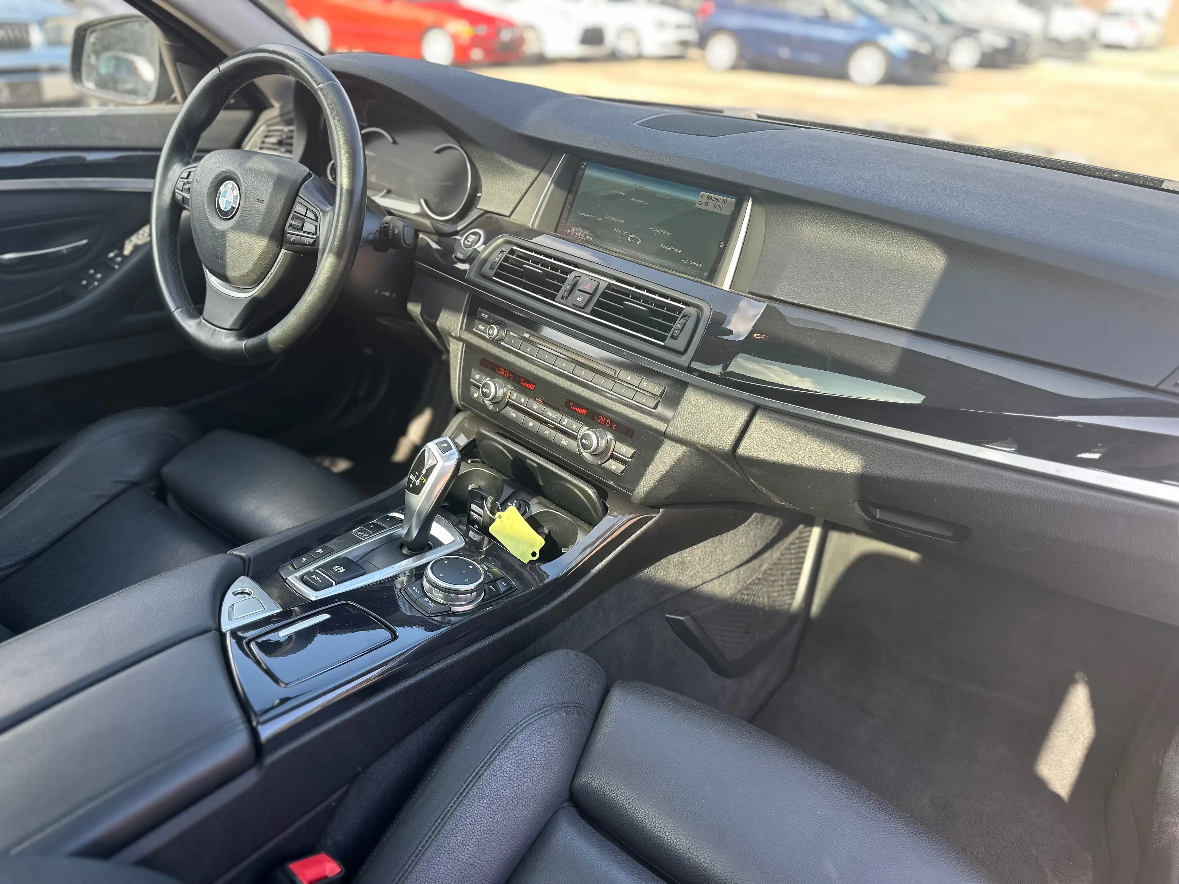 BMW 535 535d xDrive Touring Aut. — photo 9
