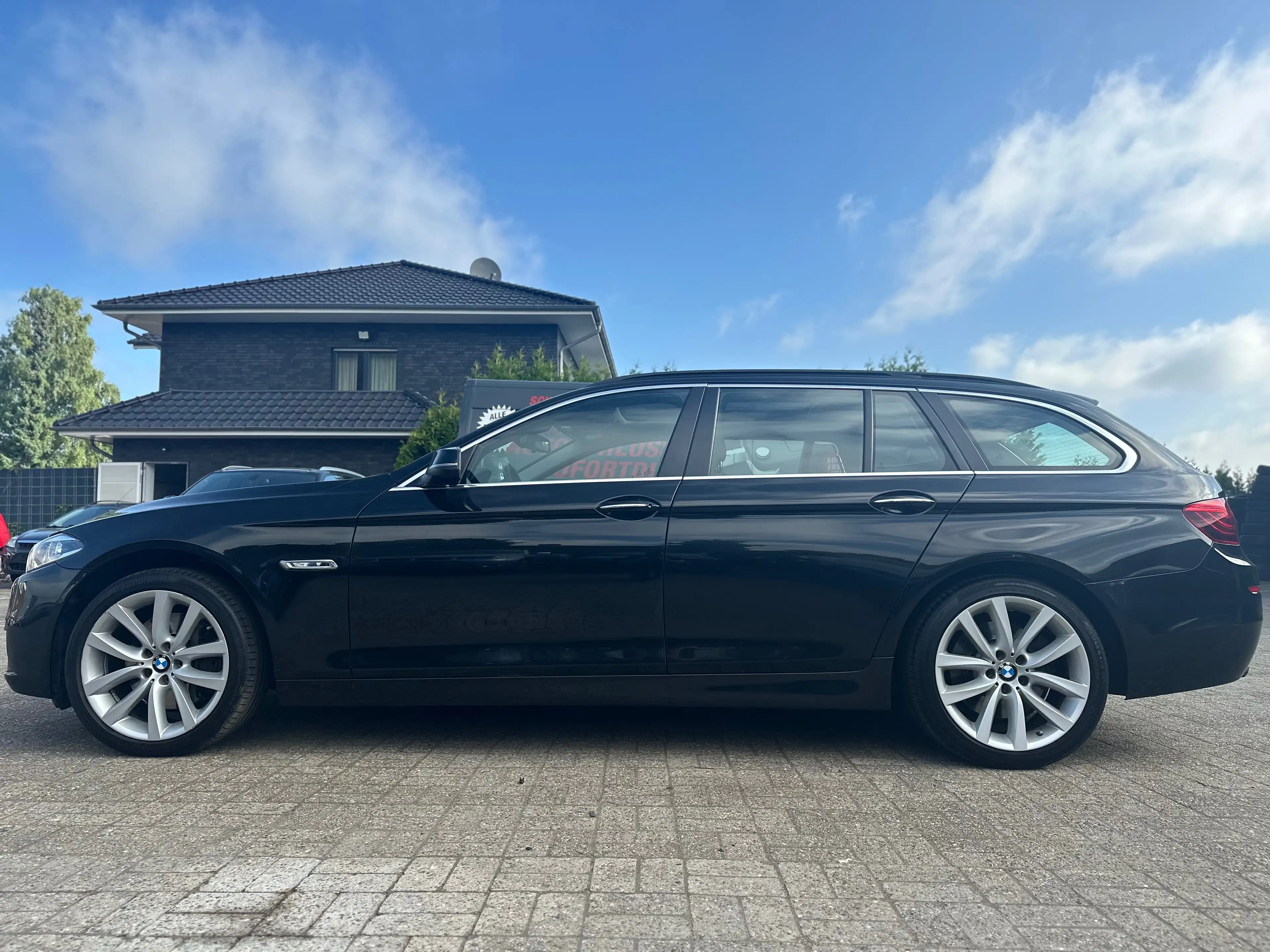 BMW 535 535d xDrive Touring Aut. — photo 6